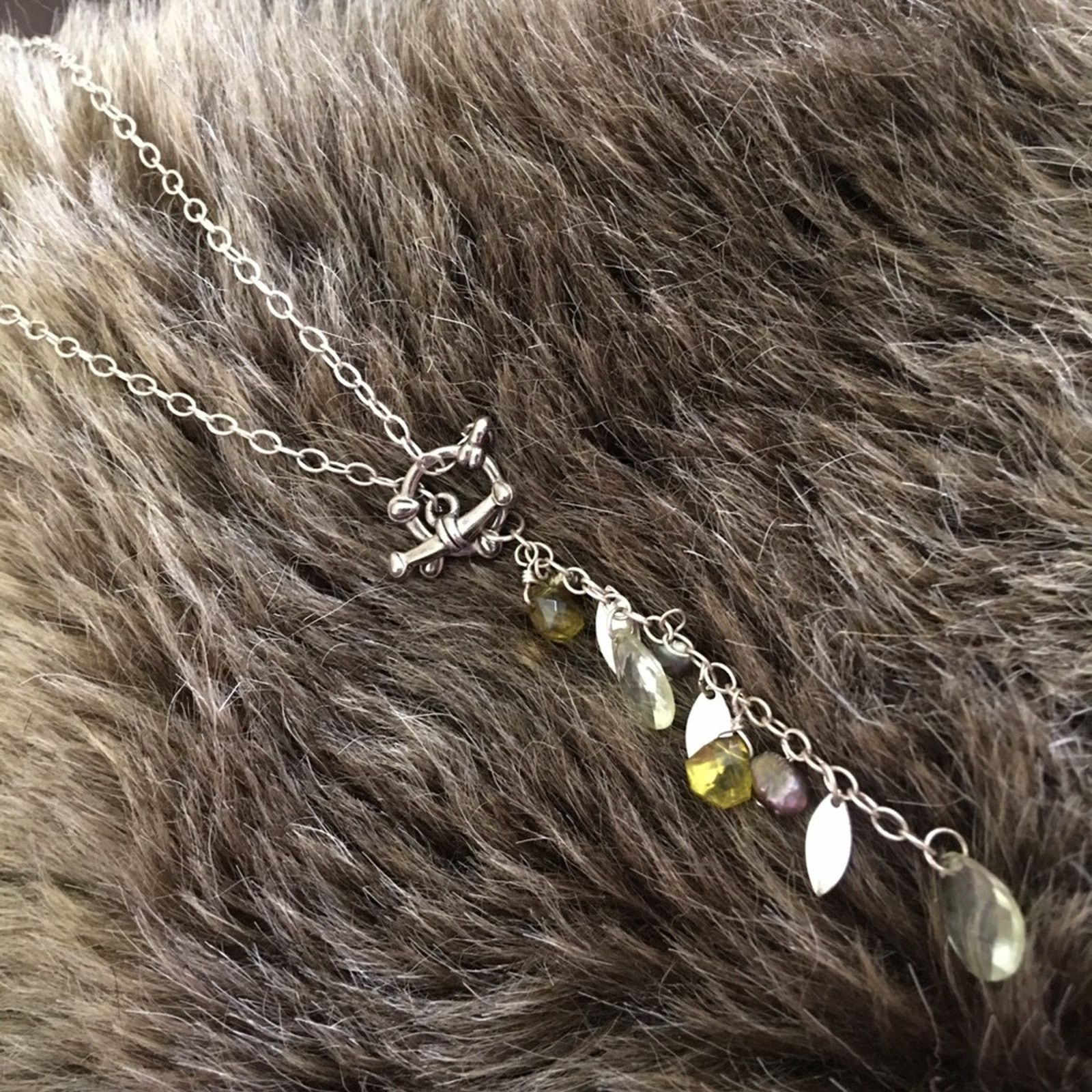 Jewelry Toggle clasp chandelier style dainty necklace Size ONE SIZE - 6 Thumbnail