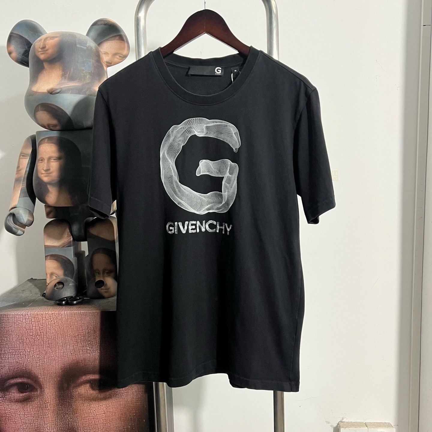 Givenchy Givenchy Retro T-Shirt m Men Size US M / EU 48-50 / 2 - 1 Thumbnail