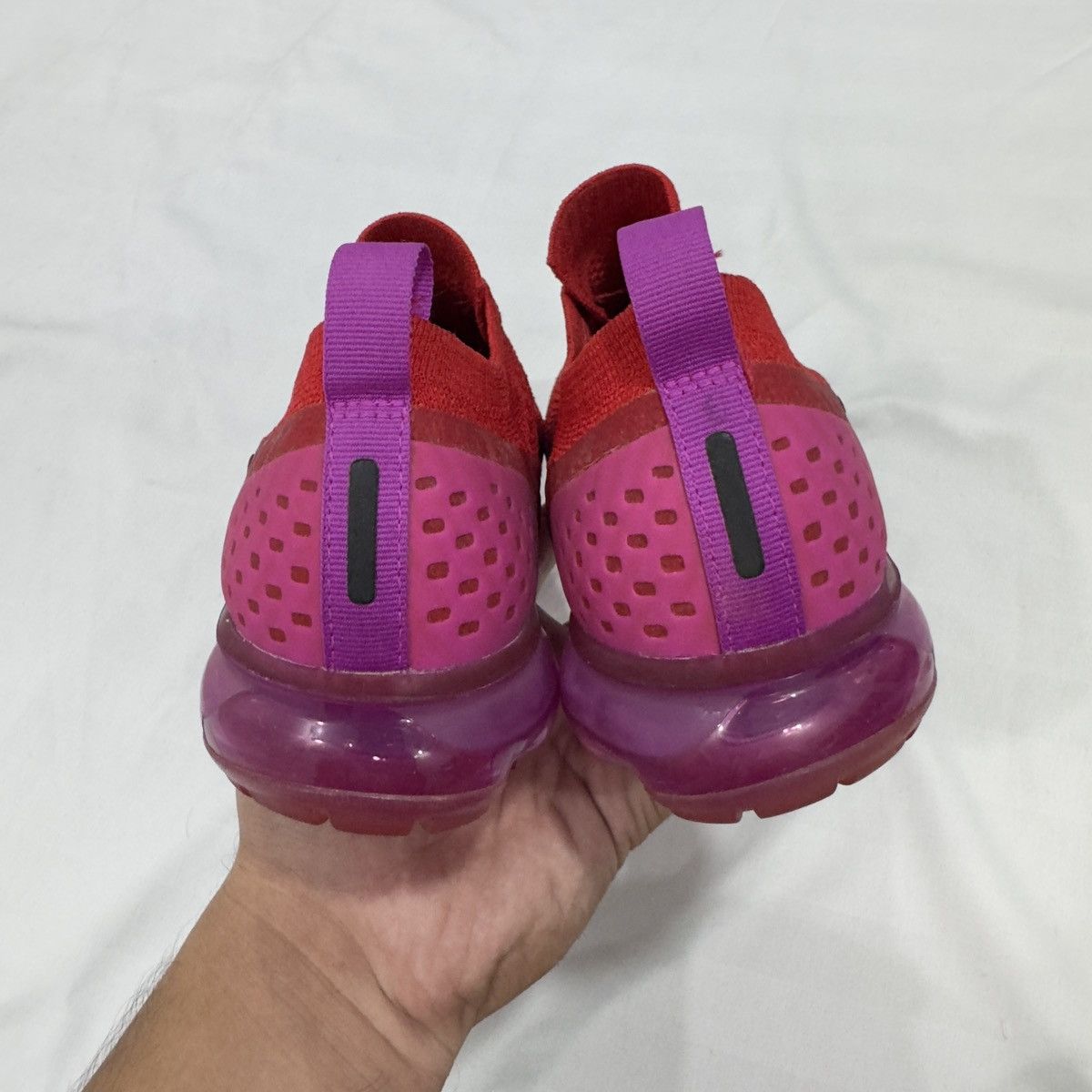Nike Nike Womens Air Vapormax Moc 2 University Red Fuchsia Blast Size US 6 / IT 36 - 7 Thumbnail