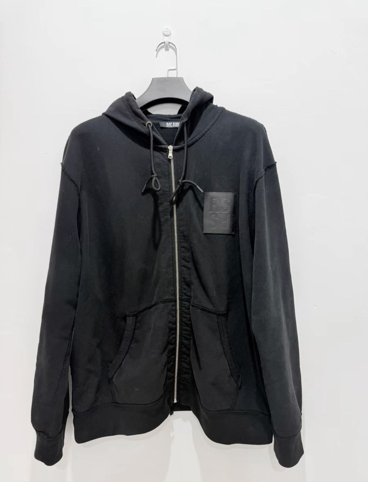 【RAF SIMONS】Black Zip-Up Hoodie