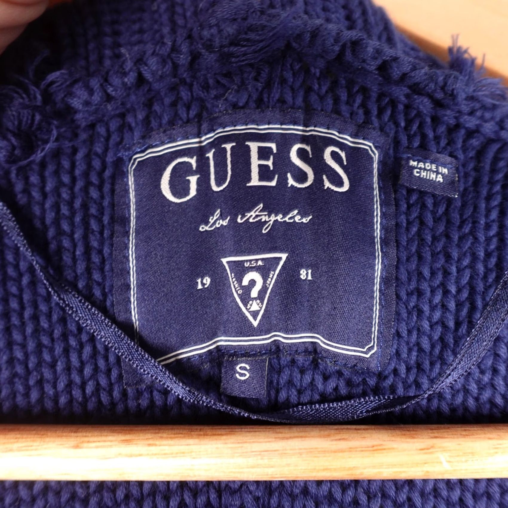 Guess VINTAGE Guess Cardigan Sweater Womens Small Blue Open Knit Short Sleeve Button Beach Size S / US 4 / IT 40 - 2 Thumbnail