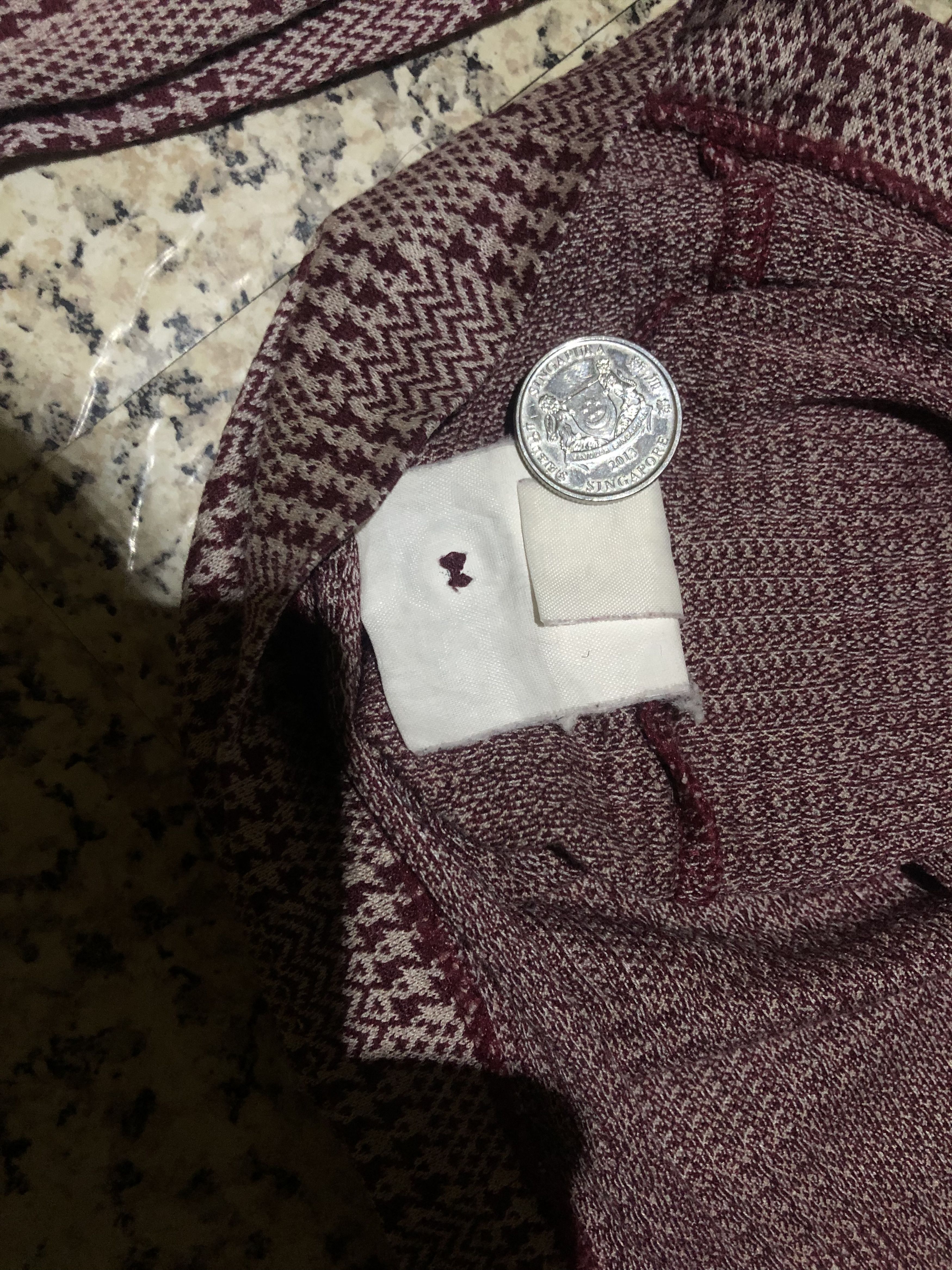 Yves Saint Laurent Vintage Yves Saint Laurent Pour Homme Houndstooth Knit Polo Size US M / EU 48-50 / 2 - 10 Thumbnail