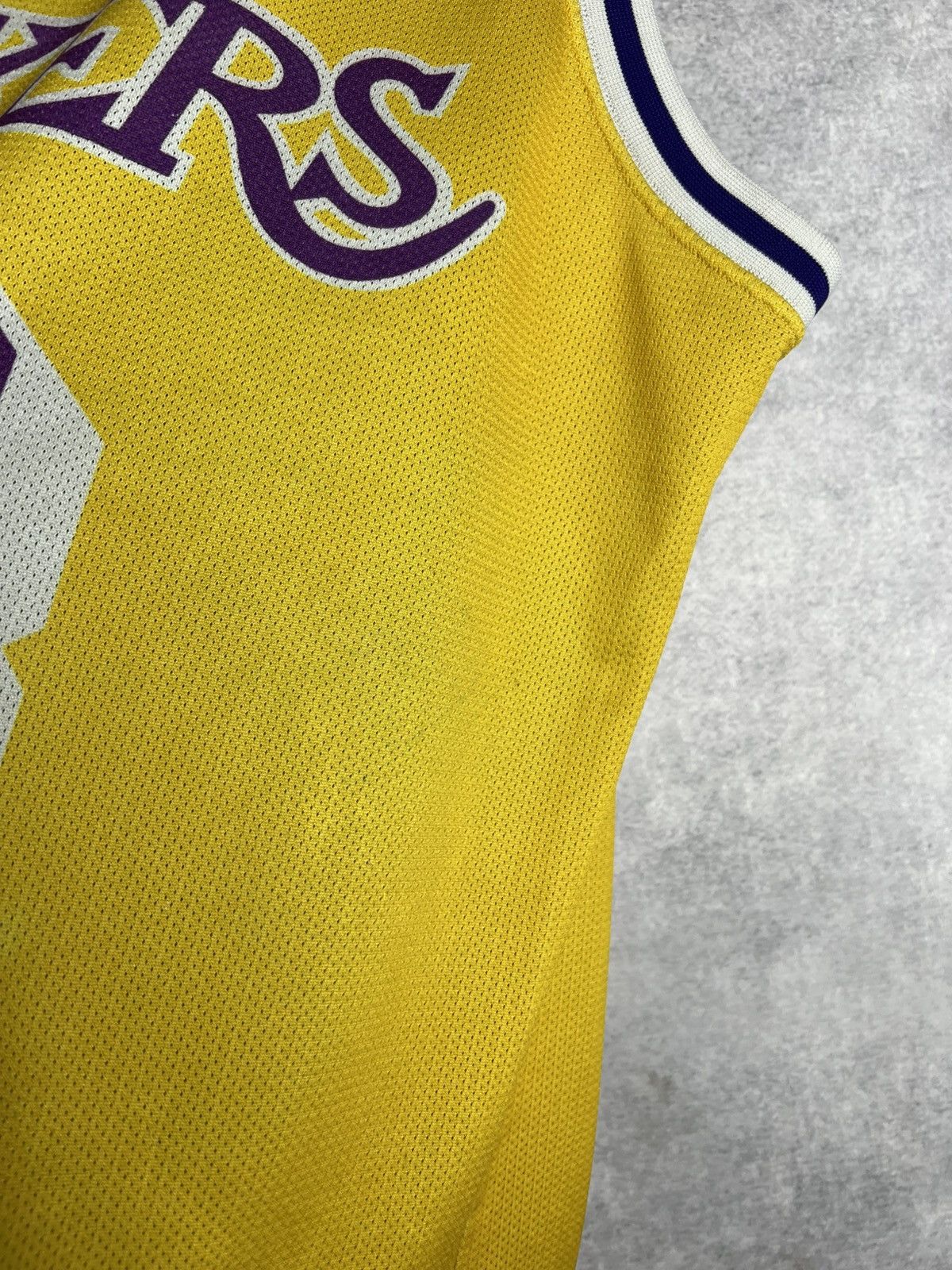 Champion Vintage RARE Kobe Bryant #8 Lakers NBA Champion Jersey Size US M / EU 48-50 / 2 - 9 Thumbnail