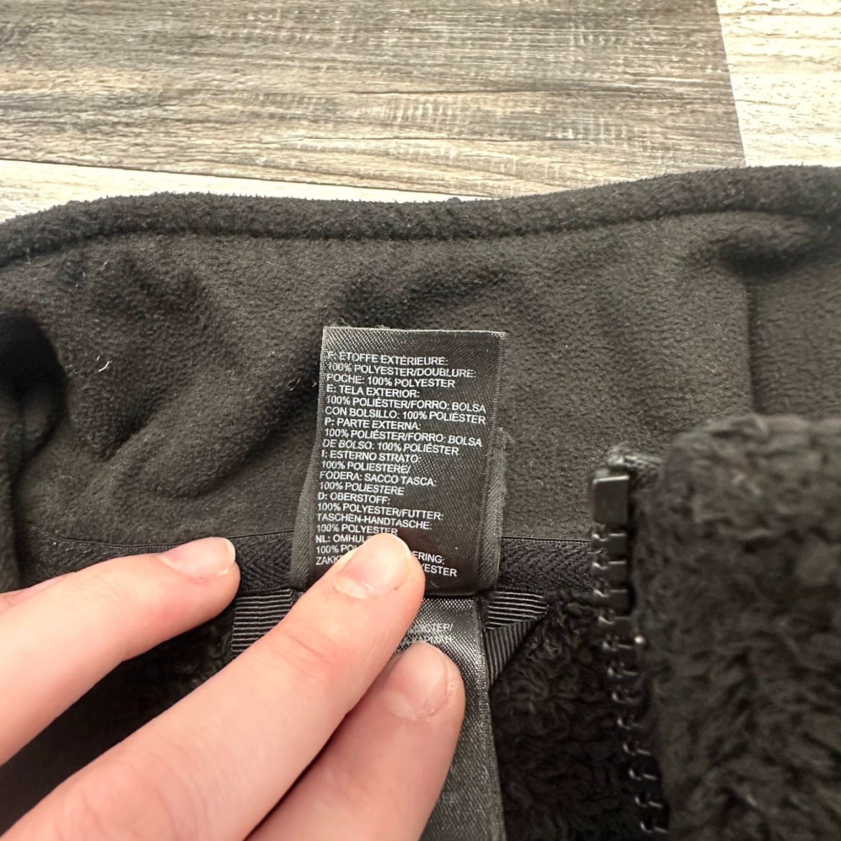 The North Face The North Face Osito Black Womens S Full Zip Mock Neck Fuzzy Fleece Jacket Cozy Size S / US 4 / IT 40 - 7 Thumbnail