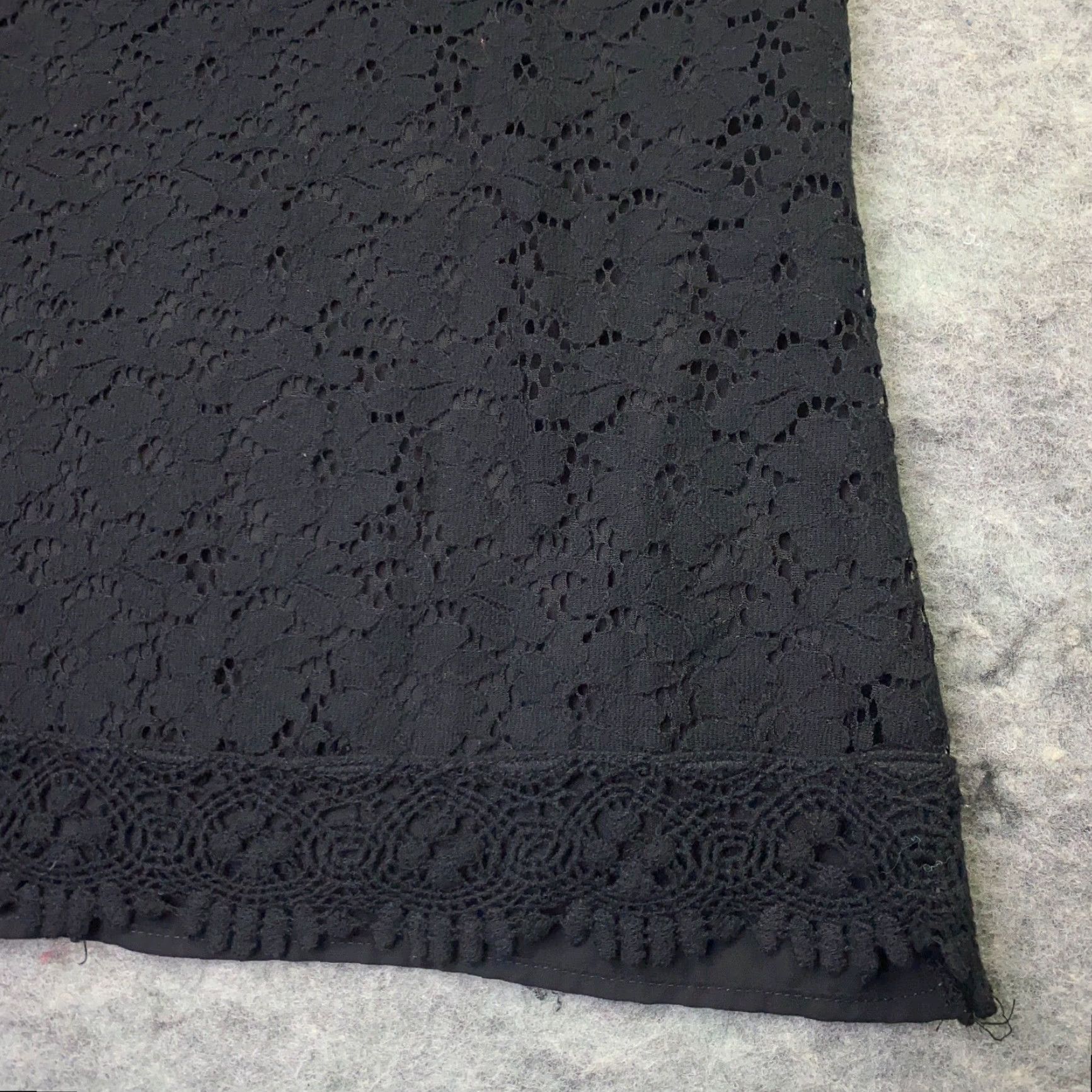 Vintage Dulcie Womens Shirt Top Large Black Blouse Lace Front Short Sleeve Scoop Neck Button Closure Lined Cotton Nylon Size L / US 10 / IT 46 - 3 Thumbnail