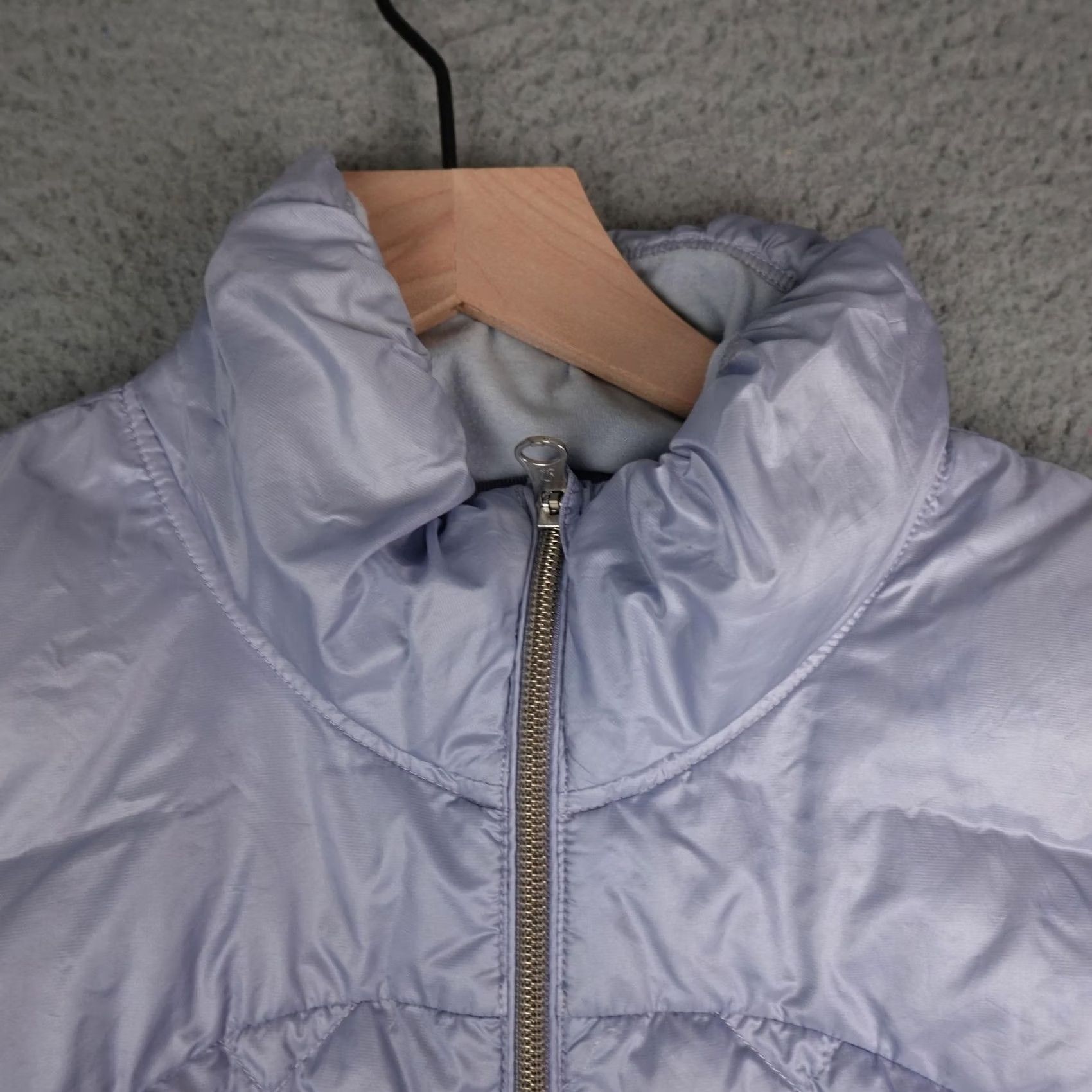 Lululemon Lululemon Vest 6 Purple Lightweight Quilted Puffer Full Zip Outdoor Womens Size M / US 6-8 / IT 42-44 - 4 Thumbnail