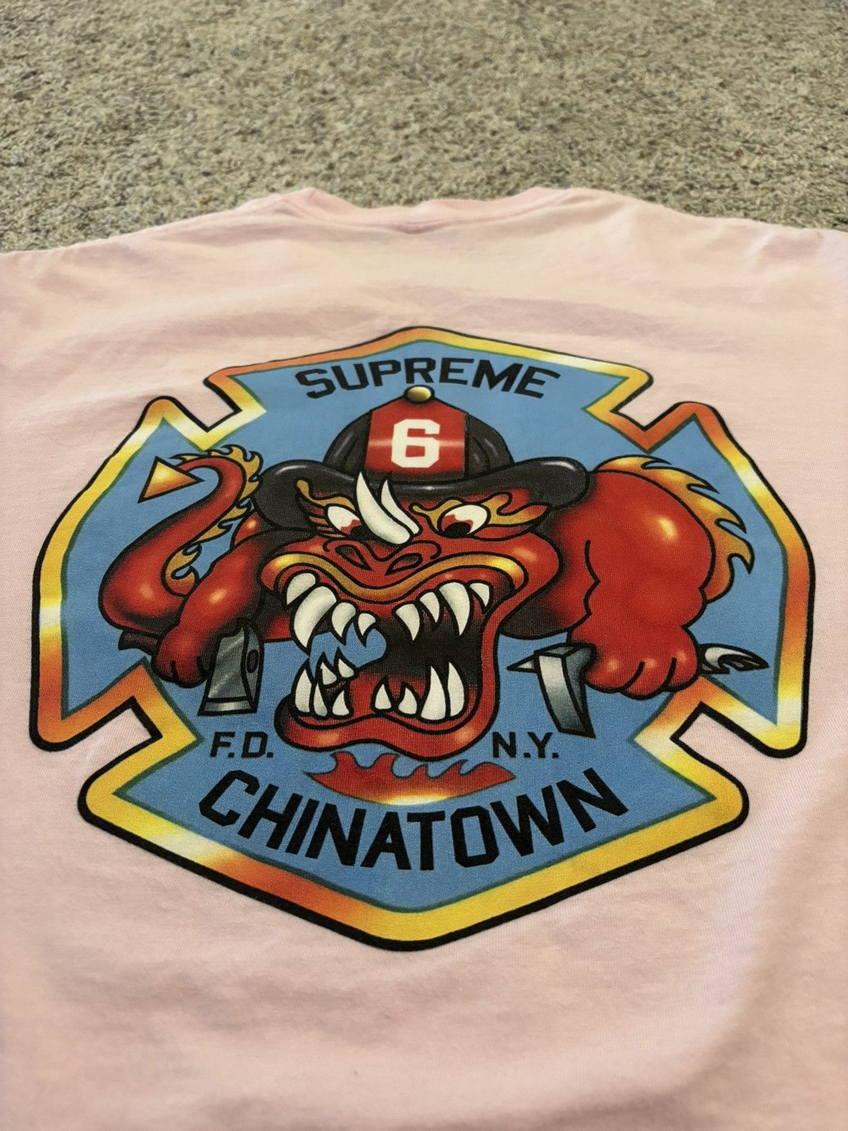 Supreme Supreme Chinatown FDNY Tee size Large Size US L / EU 52-54 / 3 - 2 Thumbnail