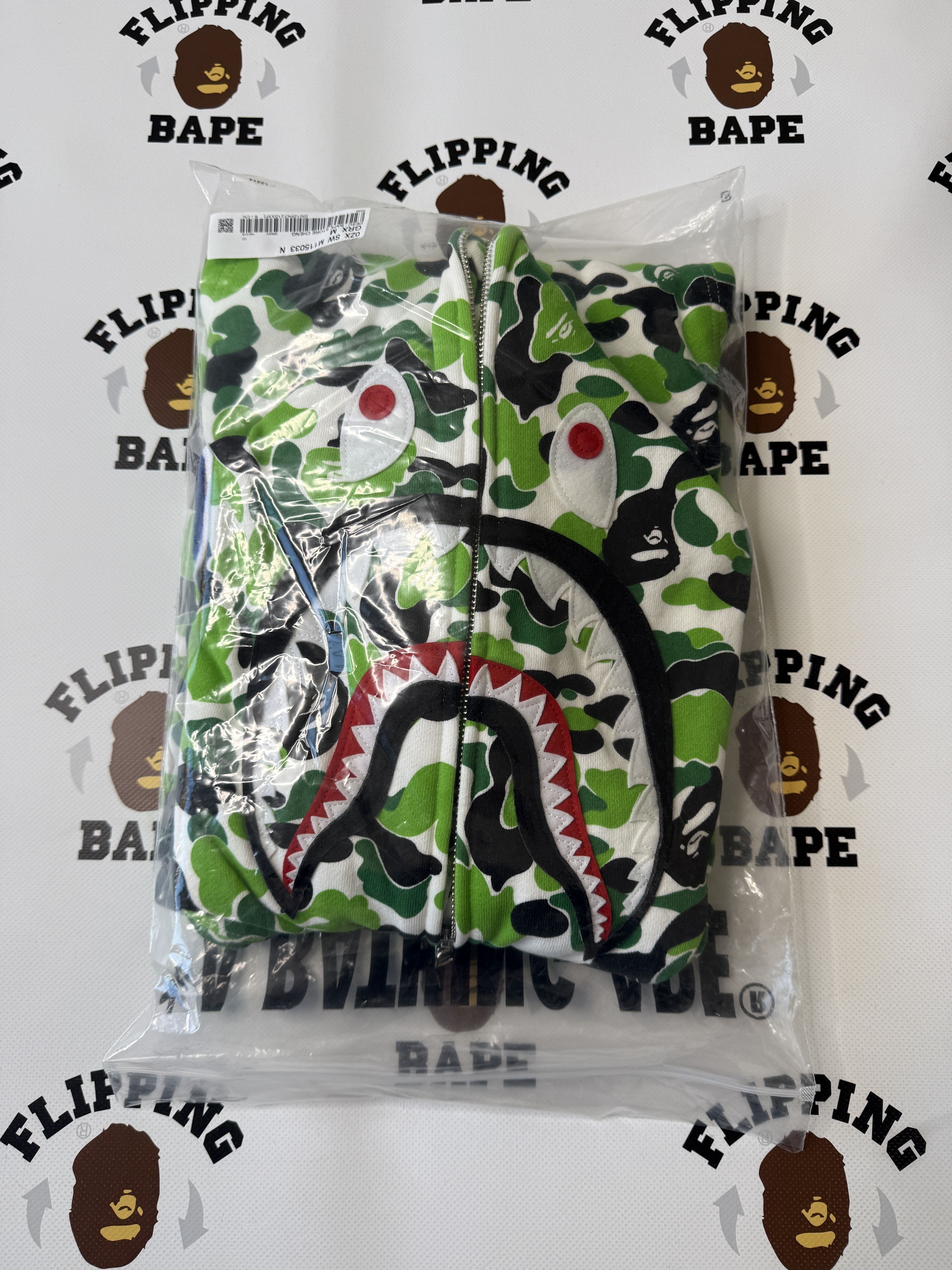 Bape BAPE CHENGDU SEPARATE SHARK FULL ZIP HOODIE Size US M / EU 48-50 / 2 - 17 Thumbnail