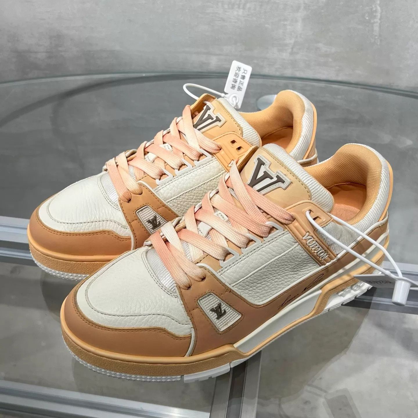 Louis Vuitton Lv Trainer White Orange UK2 36 Size US 4.5 / IT 34.5 - 2 Thumbnail