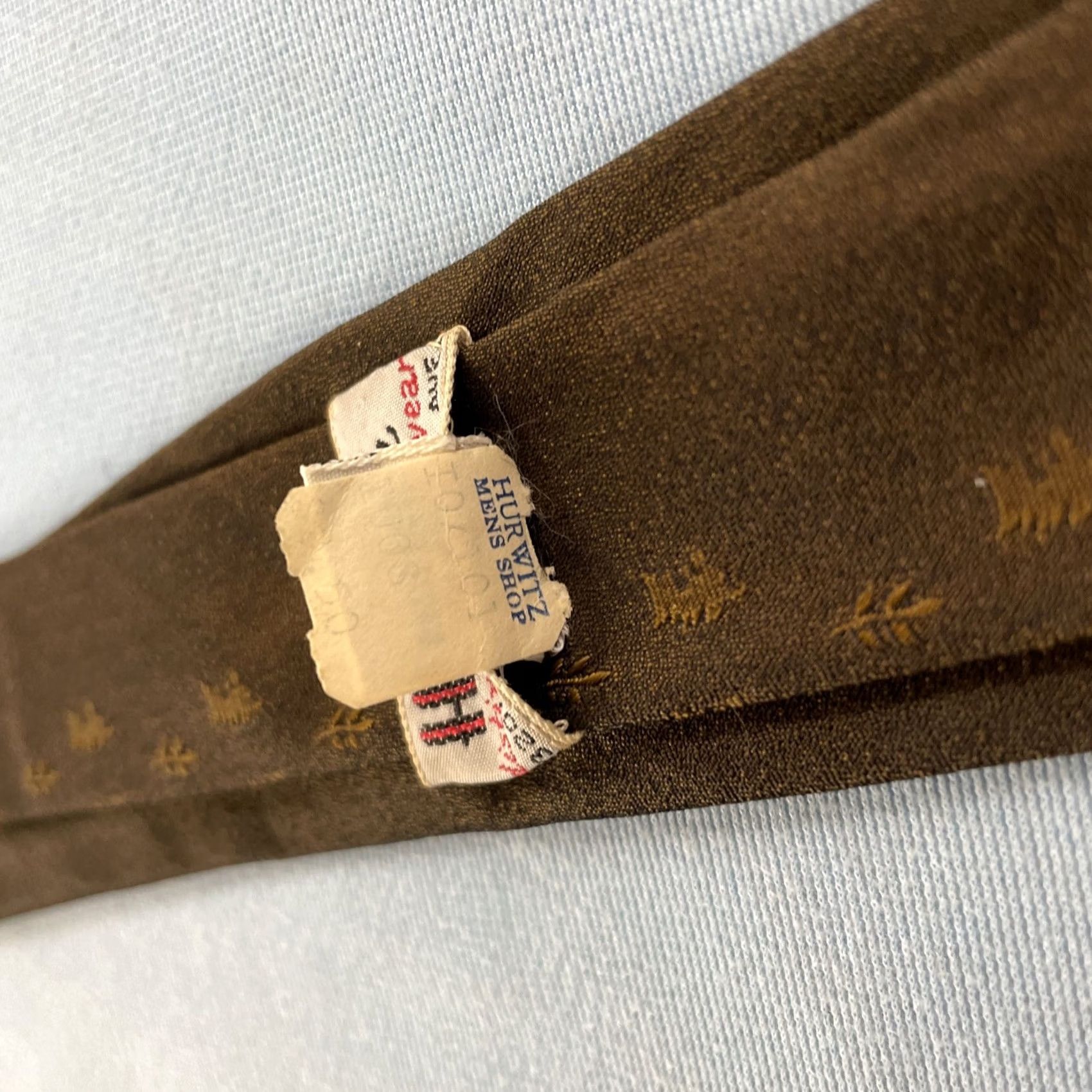MCM vtg Hurwitz Silk Tie Distinctive Mens Slim MCM Deco Medallion Brown 2x57 Capsule Necktie Size ONE SIZE - 6 Thumbnail