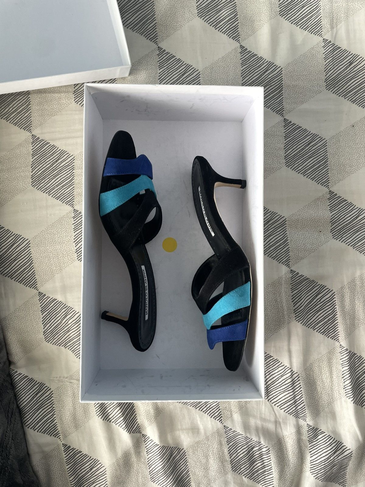 Manolo Blahnik Manolo Blahnik Suspiroso Kitten Heels Size US 6 / IT 36 - 3 Thumbnail