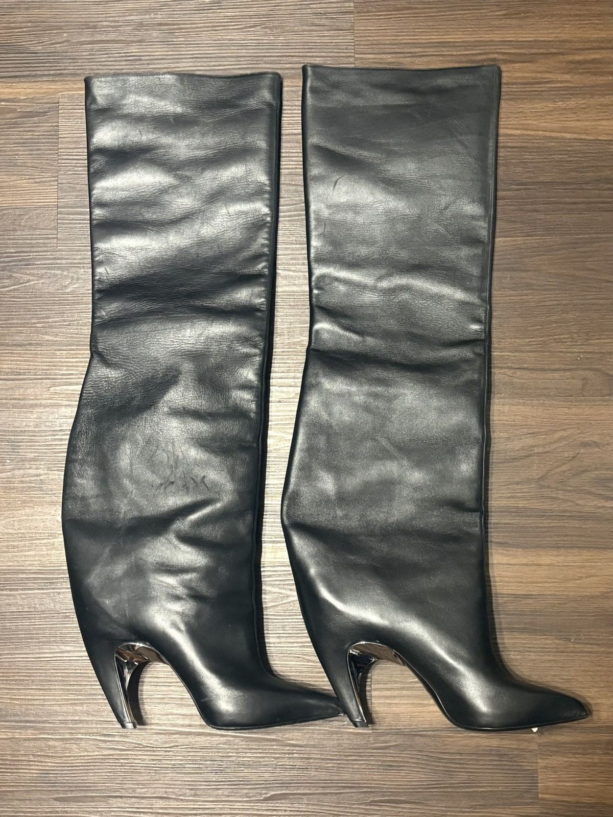 Alexander McQueen Alexander McQueen over the knee armadillo boots Size US 8 / IT 38 - 2 Thumbnail