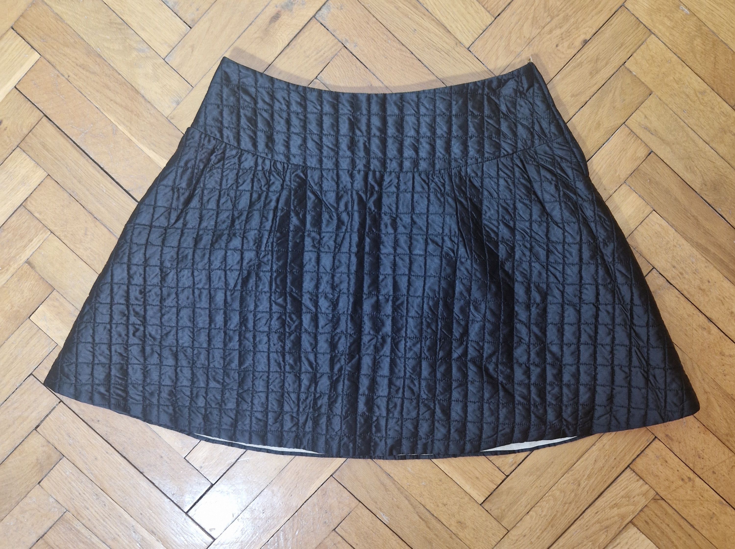 Prada Prada skirt Size 27" / US 4 / IT 40 - 1 Thumbnail