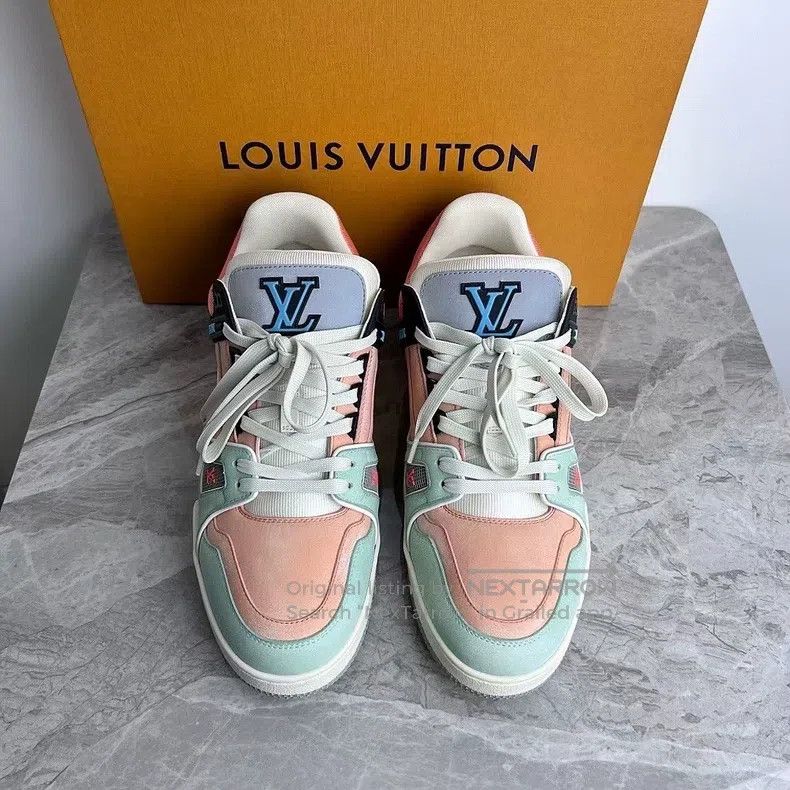 Louis Vuitton Louis Vuitton Pink, green and black color-block Trainer sn Size US 8 / EU 41 - 2 Thumbnail