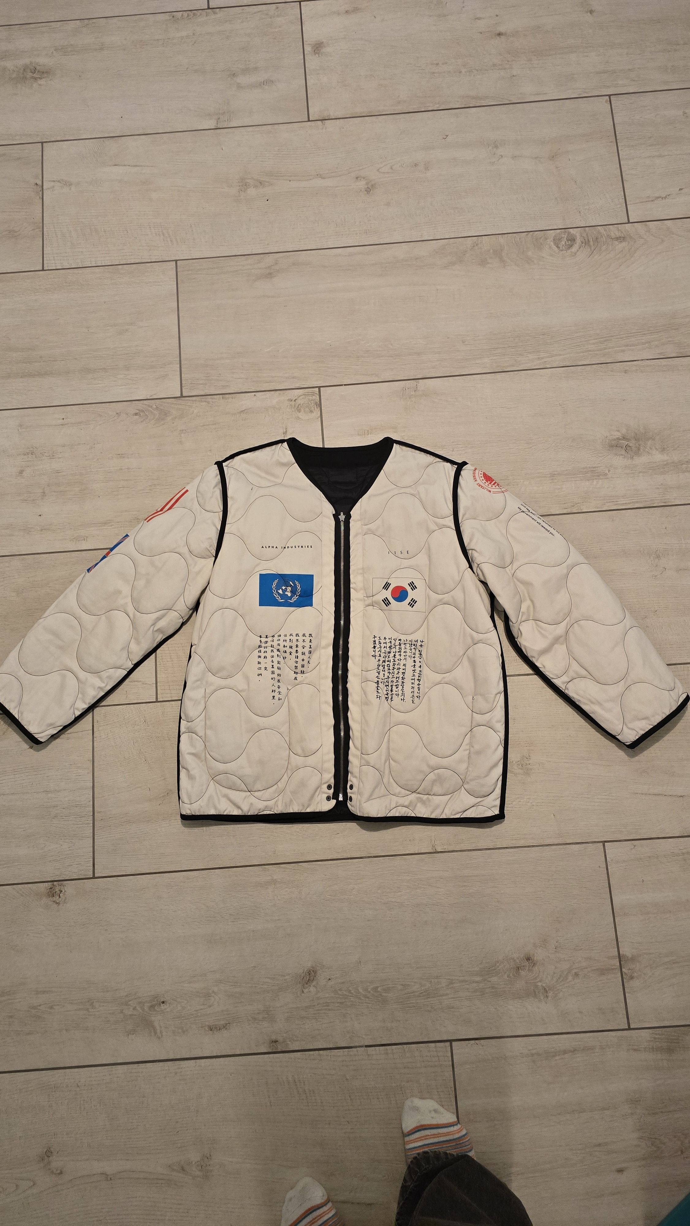 Alpha Industries × IISE IISE X ALPHA BLOOD CHIT LINER Size US L / EU 52-54 / 3 - 1 Thumbnail