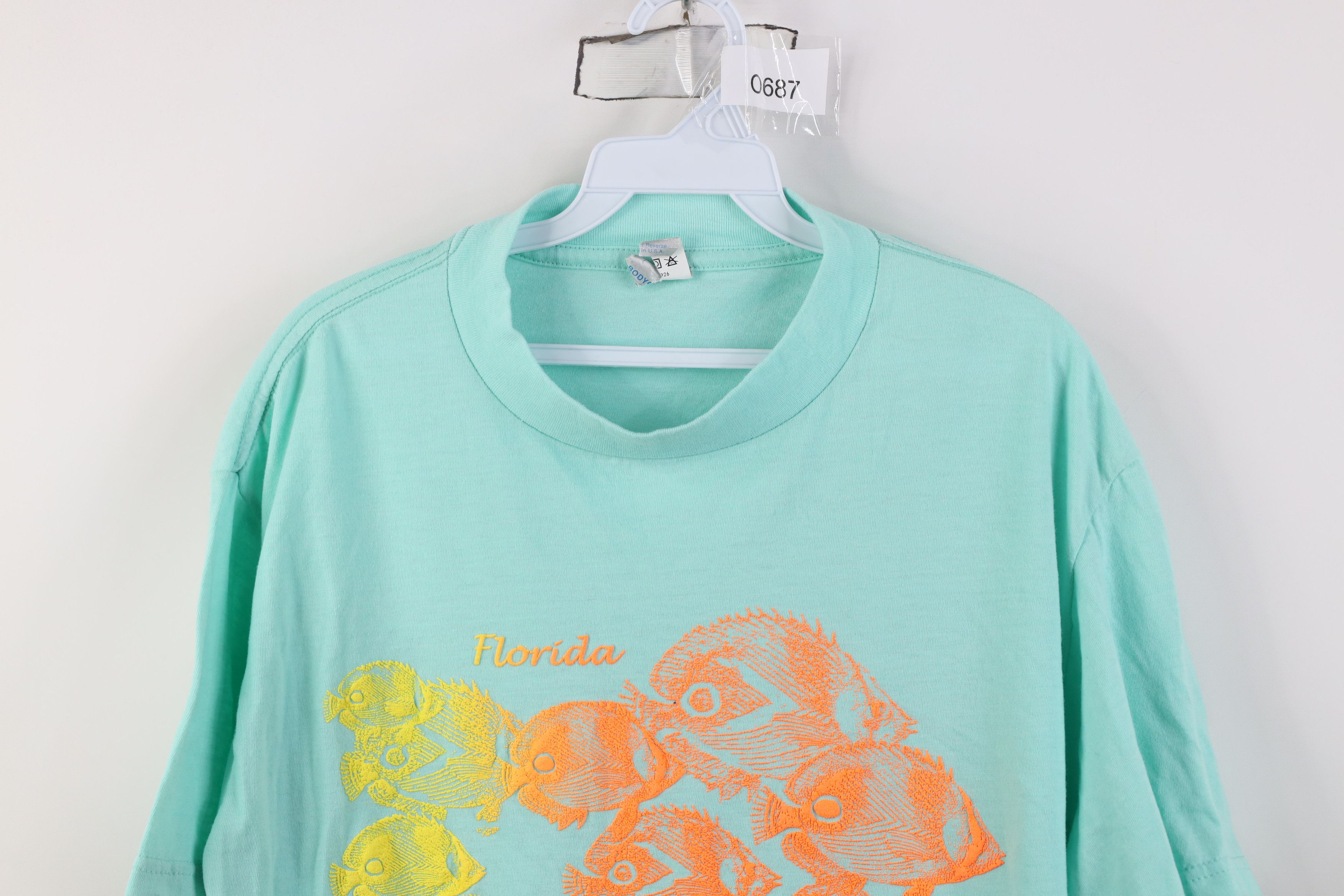 Vintage Vintage 90s Streetwear Puff Paint Fish Florida T-Shirt USA Size L / US 10 / IT 46 - 2 Thumbnail