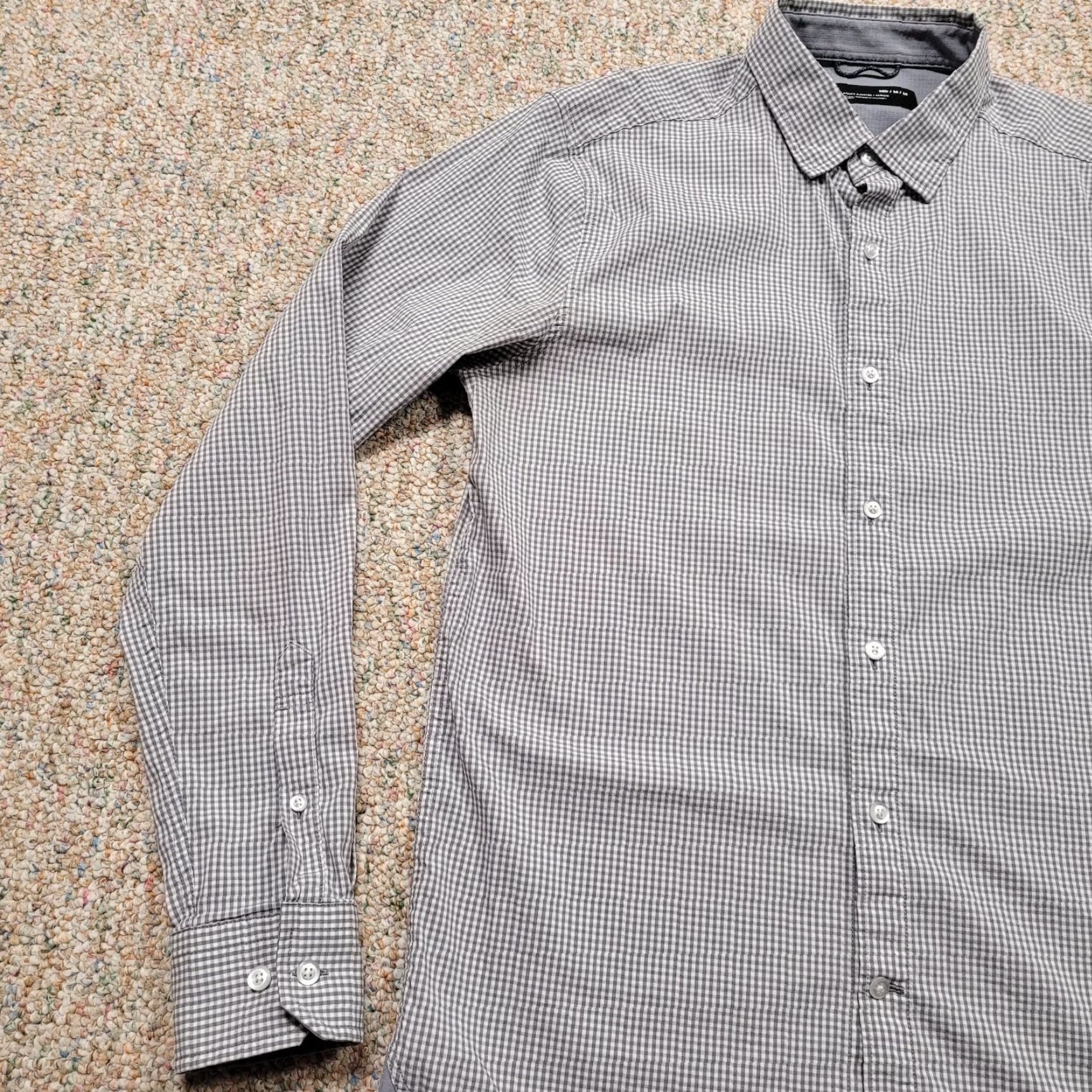 Under Armour Shirt Mens Medium Grey Gingham Fitted Button Up Performance  Stretch