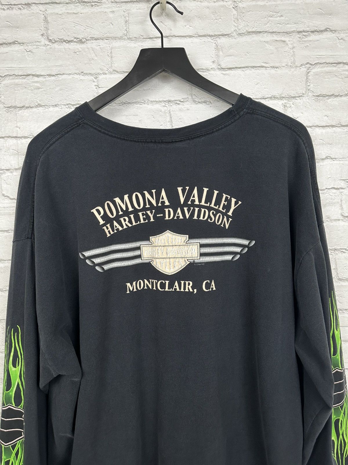 Harley Davidson (2XL) CRAZY BOXY GREEN FLAMES Harley Davidson Longsleeve Tee Size US XXL / EU 58 / 5 - 12 Thumbnail
