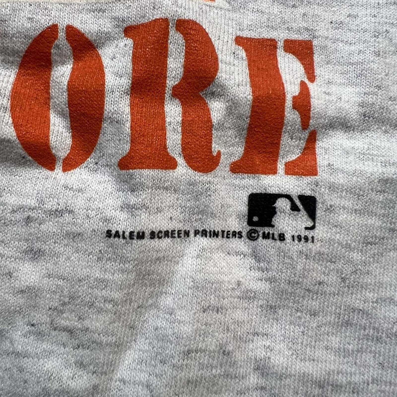 Salem Sportswear Vintage 1991 Baltimore Orioles MLB Salem Grey Tshirt Size US L / EU 52-54 / 3 - 5 Thumbnail