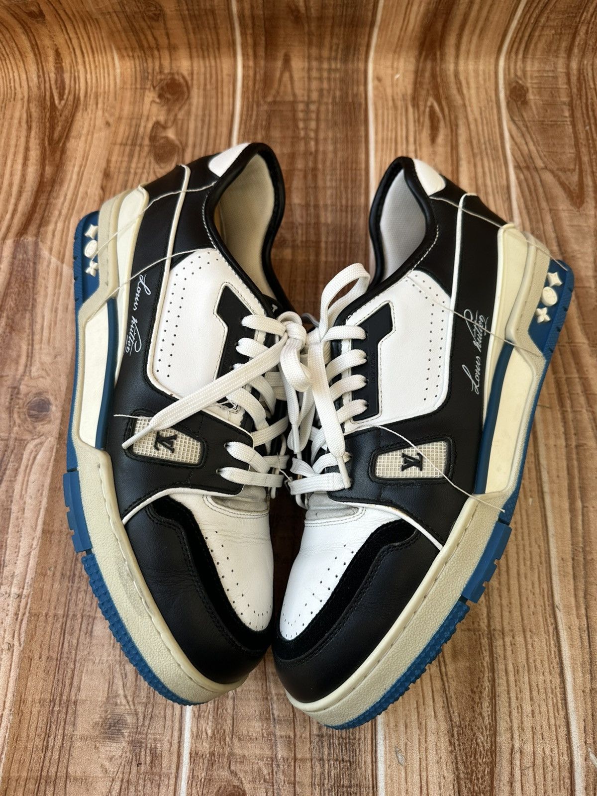 Louis Vuitton Louis Vuitton X Virgil Abloh Leather Lowtops Size US 9 / EU 42 - 6 Thumbnail