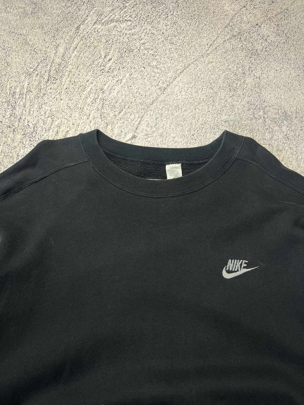 Nike Vintage Nike Distressed Faded Sweatshirt Y2K Size US XL / EU 56 / 4 - 14 Thumbnail