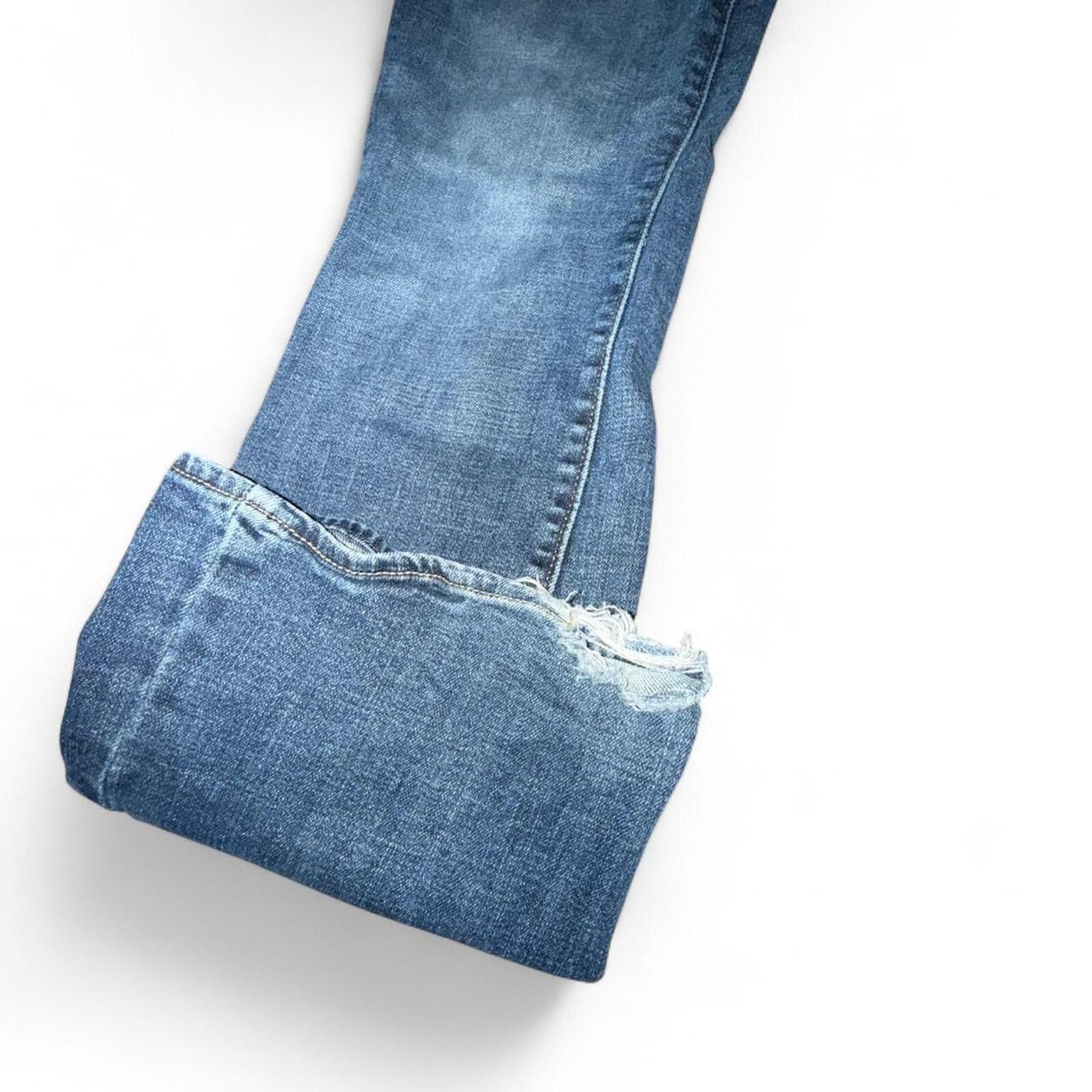 Levi's Vintage Y2K Levi low-rise dark wash bootcut jeans 💙 Size 30" / US 8 / IT 44 - 4 Thumbnail