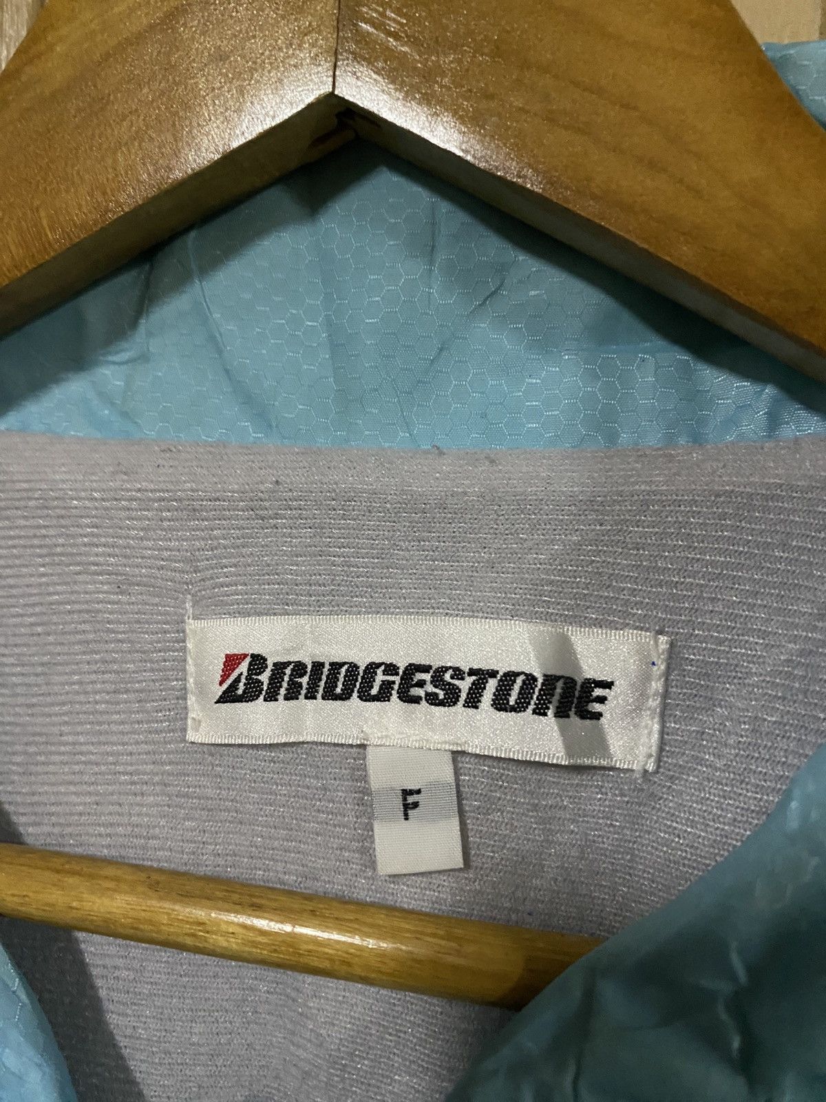 Vintage Vintage 90s Bridgestone Albelt Light Blue Nylon Windbreaker Size US M / EU 48-50 / 2 - 8 Thumbnail