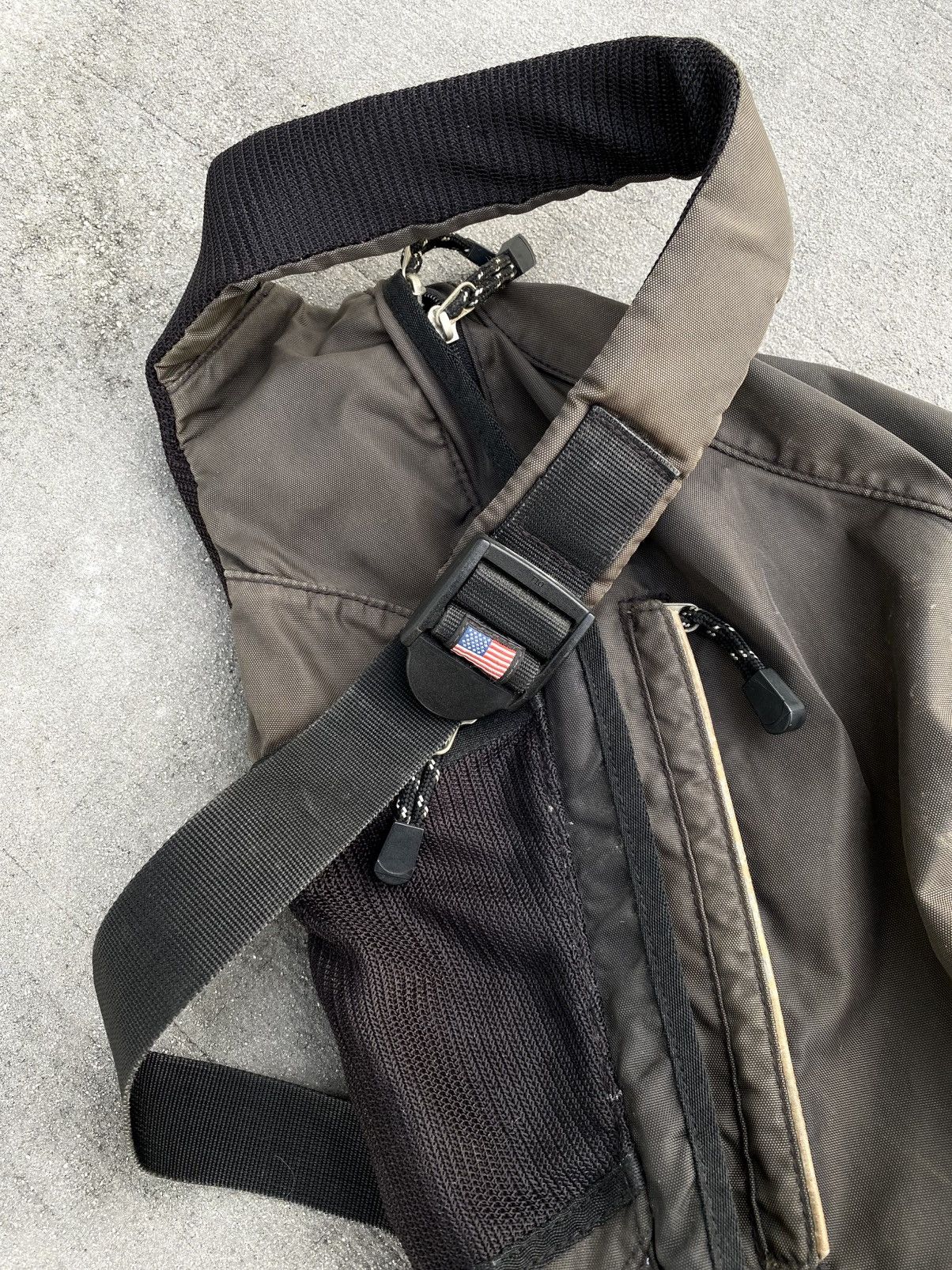 Coleman Vintage Rare Coleman USA Crossbody Bag Size ONE SIZE - 2 Thumbnail