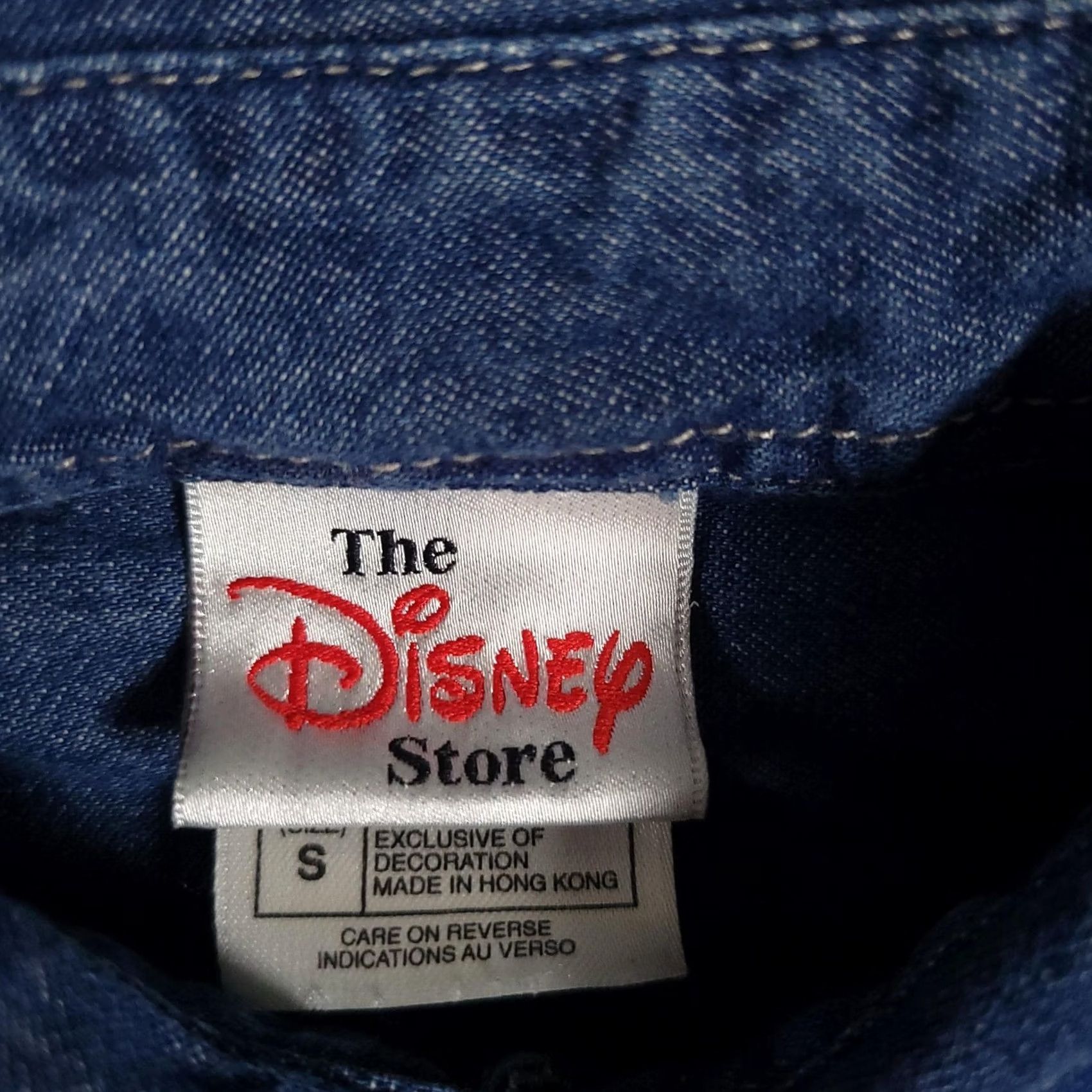 Disney VINTAGE Disney Shirt Mens Small Blue Denim Winnie the Pooh Tigger Eeyore 90s Size US S / EU 44-46 / 1 - 6 Thumbnail