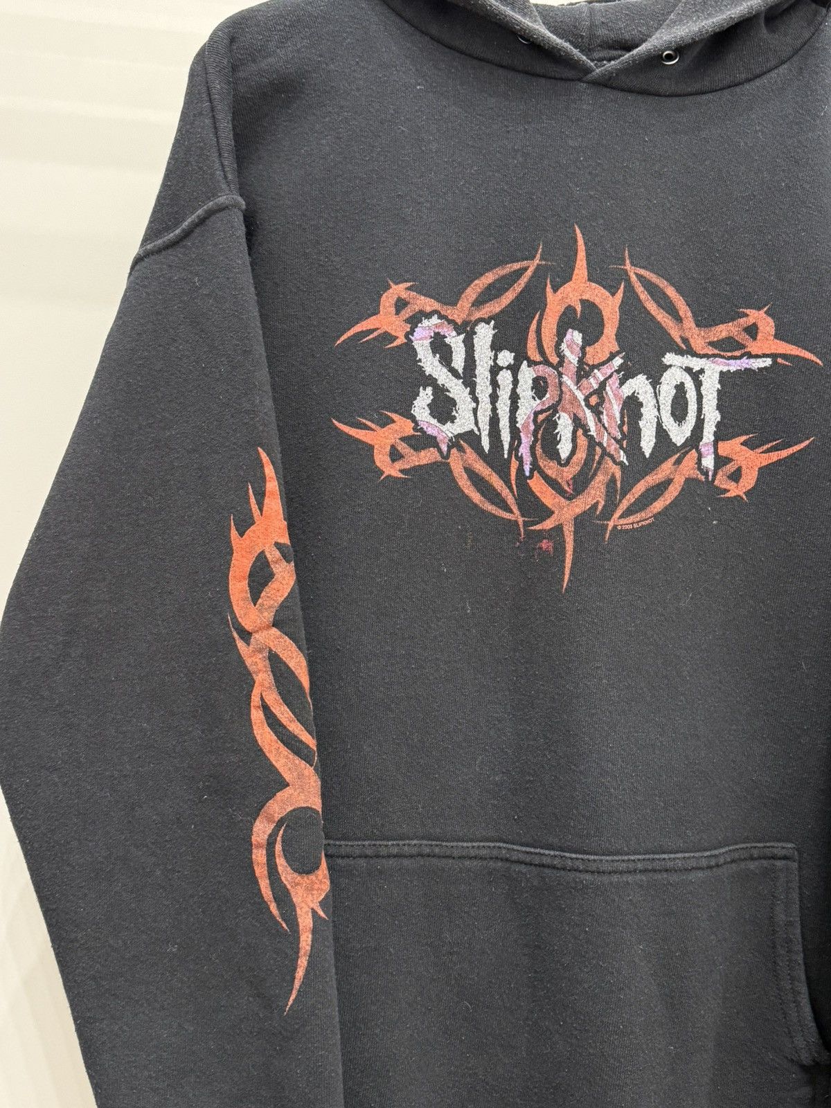 Slipknot 🔥Vintage Slipknot 2003 Tribal Logo Hoodie Balenciaga Style Size US M / EU 48-50 / 2 - 5 Thumbnail