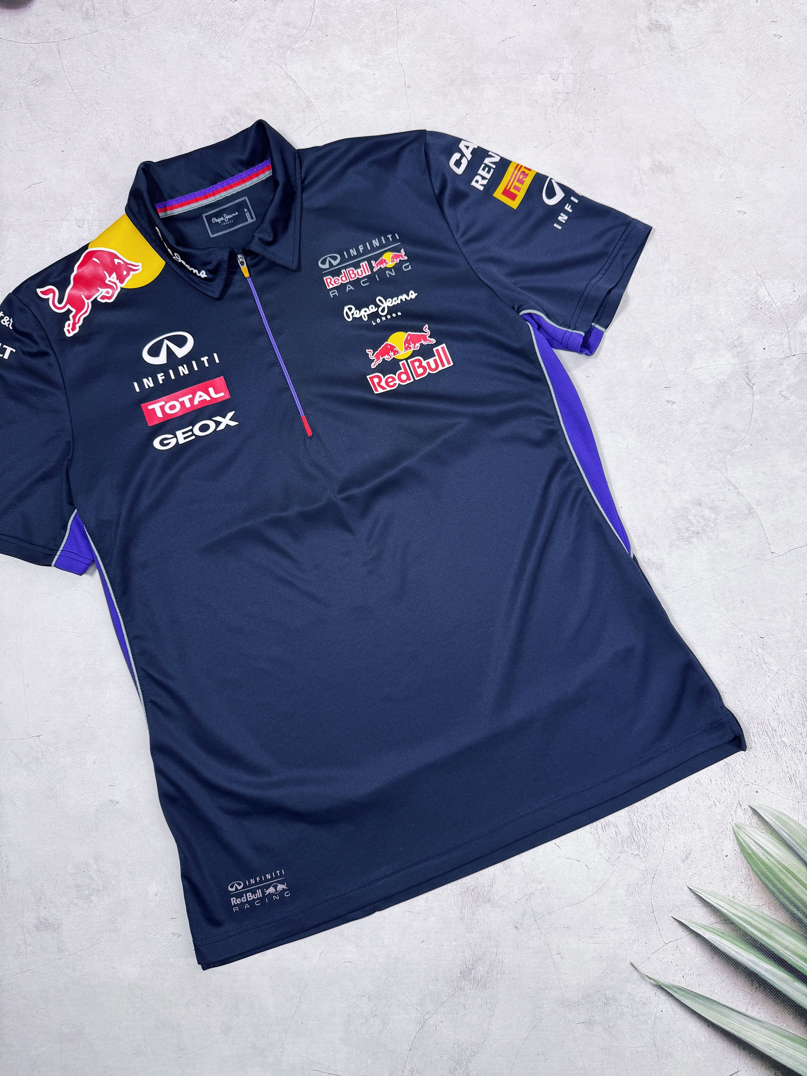 Pepe Jeans Red Bull Pepe Jeans Polo T-Shirt Infiniti Total Formula1 Size US L / EU 52-54 / 3 - 4 Thumbnail