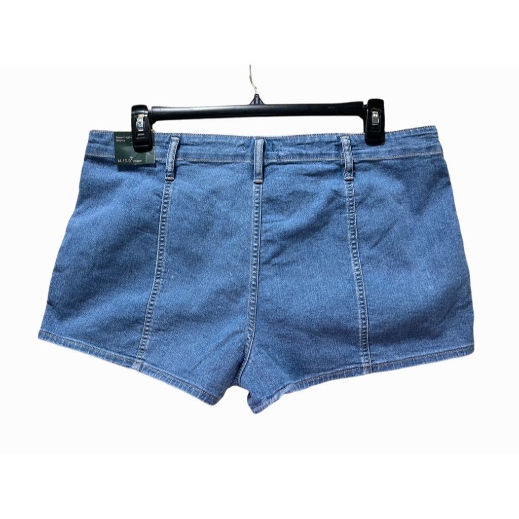 Other Wild Fable - Women's Super-High Rise Jean Shorts- 2.5 in Ins Size 36" / US 14 / IT 50 - 2 Thumbnail