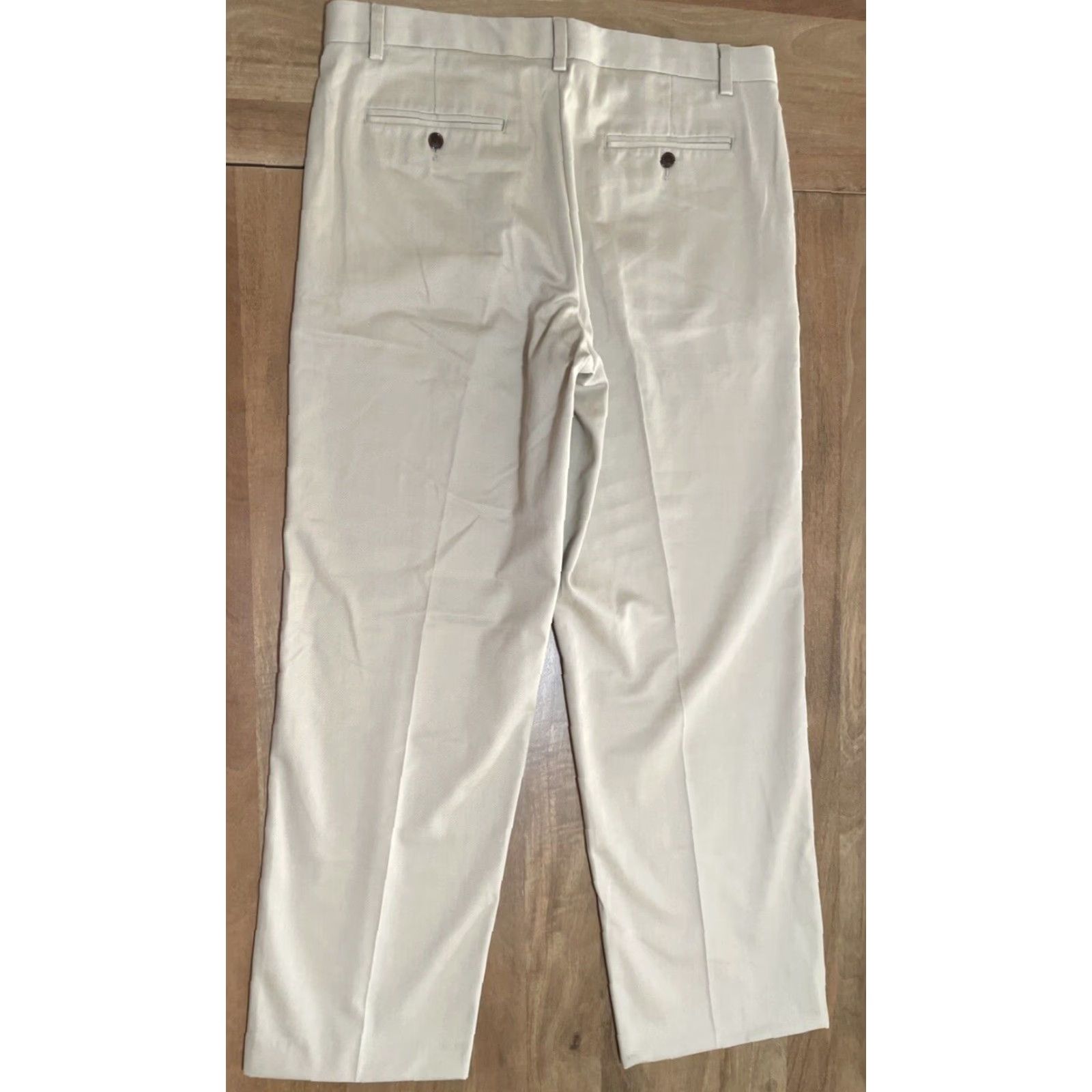 Eddie Bauer Eddie Bauer Chino Pants Mens 35 Relaxed Fit Straight Flat Front Beige 37x32 Size US 35 - 2 Thumbnail