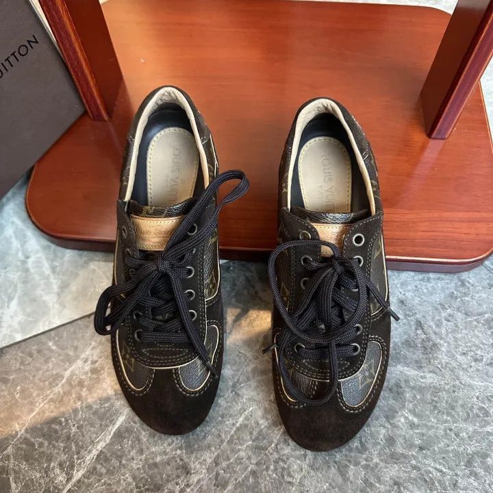 Louis Vuitton Louis Vuitton Stylish Brown Leather Sneakers -2508 Size US 5 / EU 37 - 1 Thumbnail