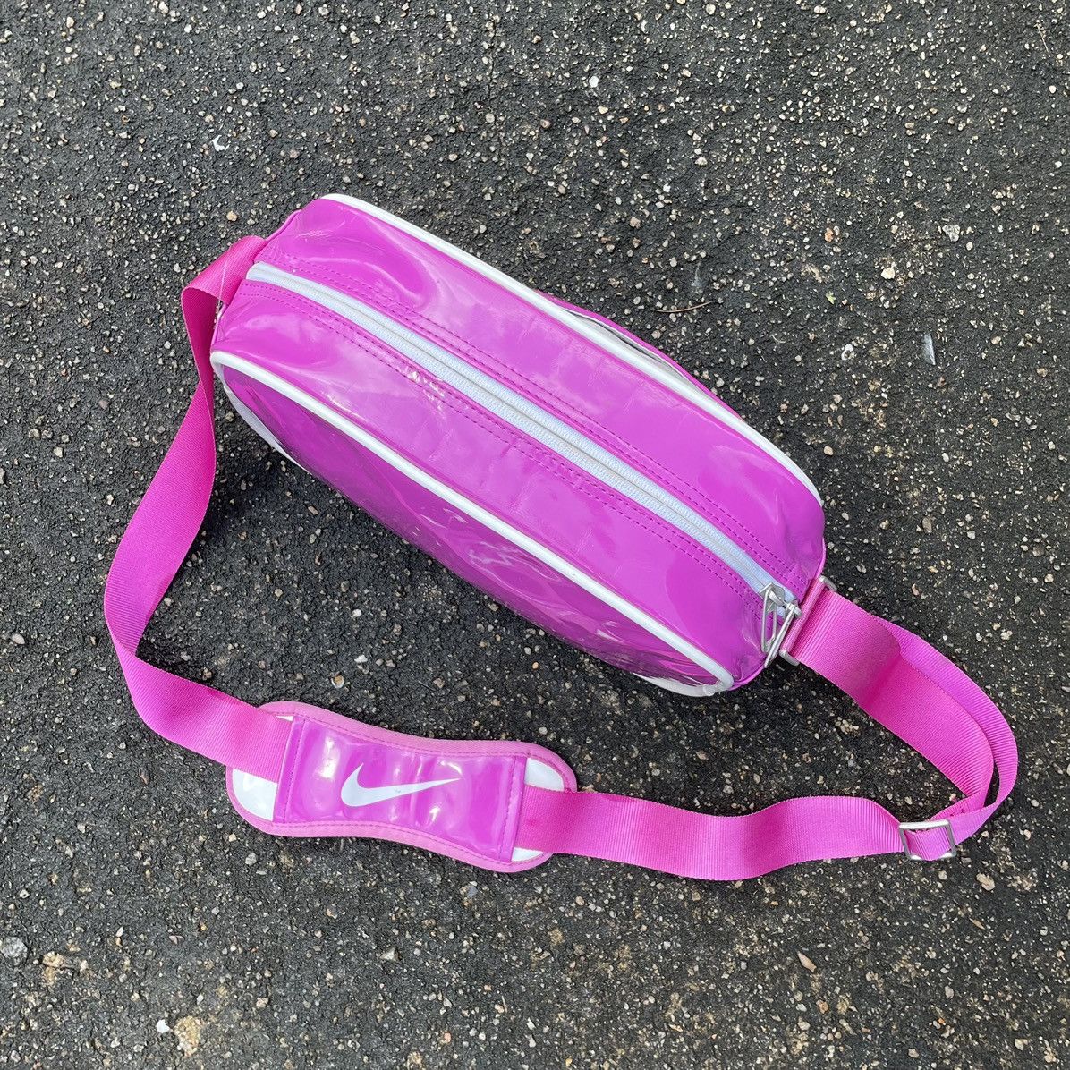 Nike Nike Vinly Pink Small Messenger Bag Size ONE SIZE - 4 Thumbnail