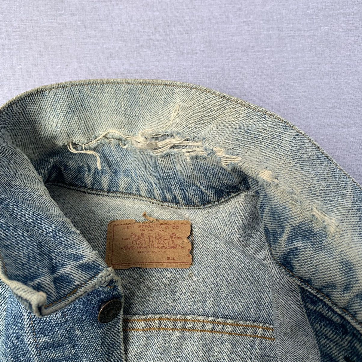 Levi's vintage Levi's trucker jacket distressed Size US L / EU 52-54 / 3 - 3 Thumbnail