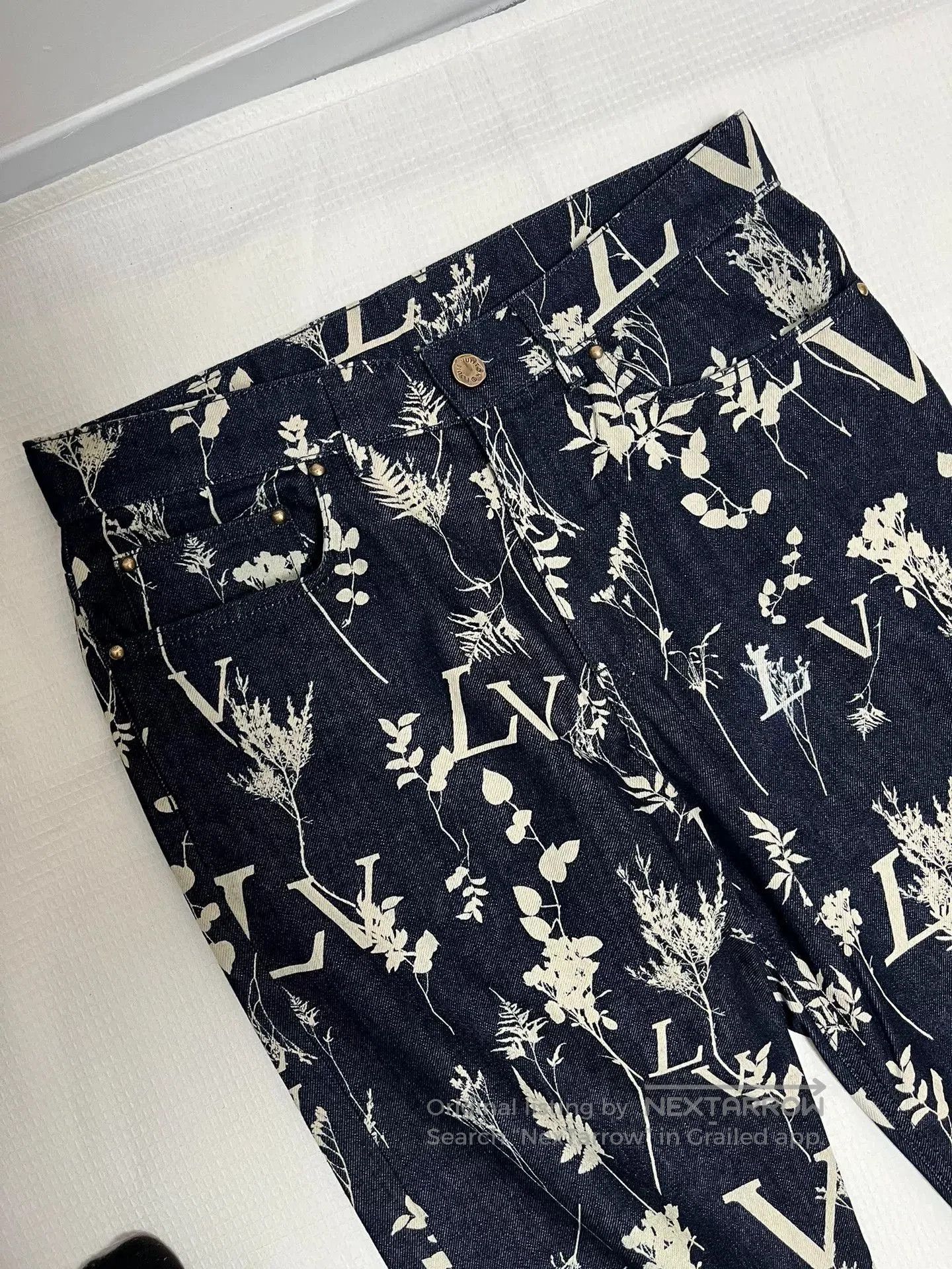 Louis Vuitton Louis Vuitton All-Over Floral Print Trousers. Size 30" / US 8 / IT 44 - 2 Thumbnail