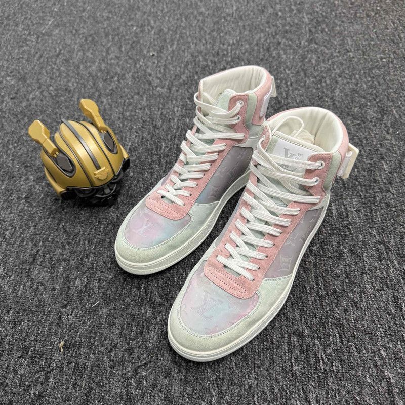 Louis Vuitton Louis Vuitton Rivoli High-Top Sports Sneakers 0079 Size US 8.5 / EU 41-42 - 1 Thumbnail