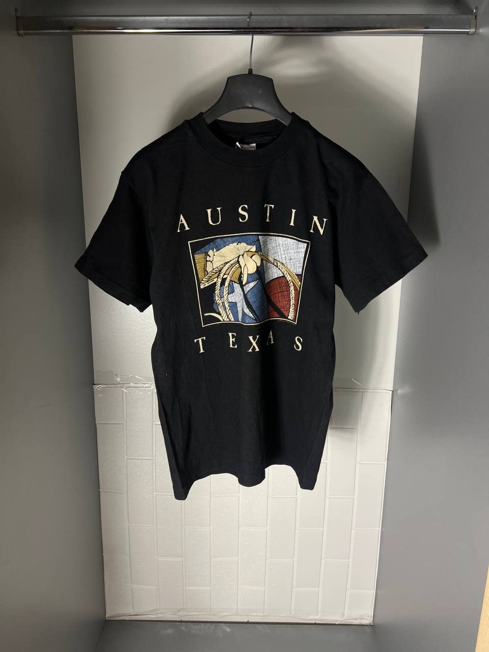 Cartoon Network VINTAGE HANES AUSTIN TEXASE 1994 DESIGNER RETRO T-SHIRT Y2K Size US M / EU 48-50 / 2 - 1 Thumbnail