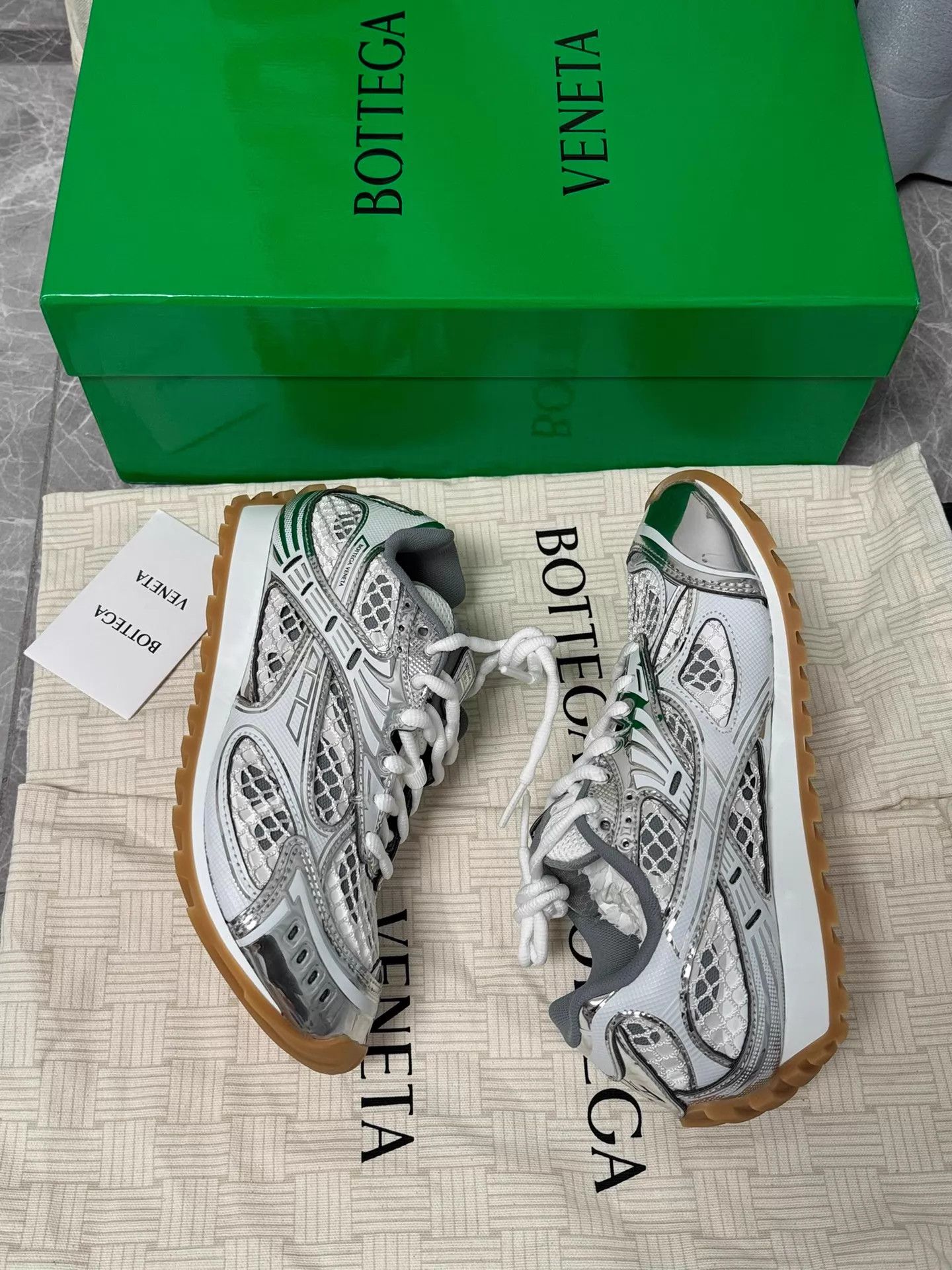 Bottega Veneta BV Orbit Vintage Sneakers Liquid Silver Size 37 Size US 6.5 / IT 36.5 - 7 Thumbnail