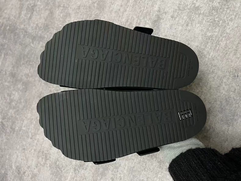 Balenciaga Balenciaga Black Buckle Slide Sandals Size 41-2505 Size US 8 / EU 41 - 7 Thumbnail