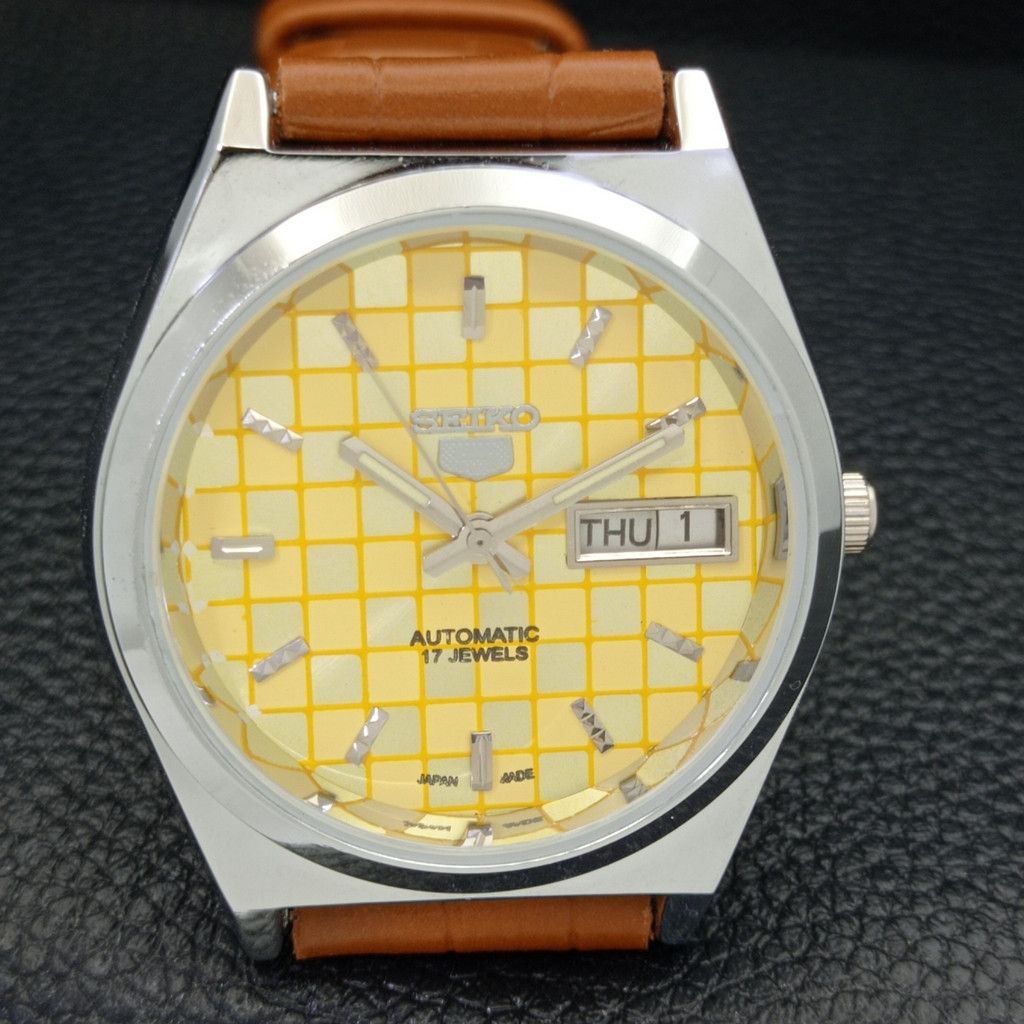 Seiko REFURBISHED VINTAGE SEIKO 5 AUTO JAPAN MENS WATCH a440208 Size 38 - 3 Thumbnail