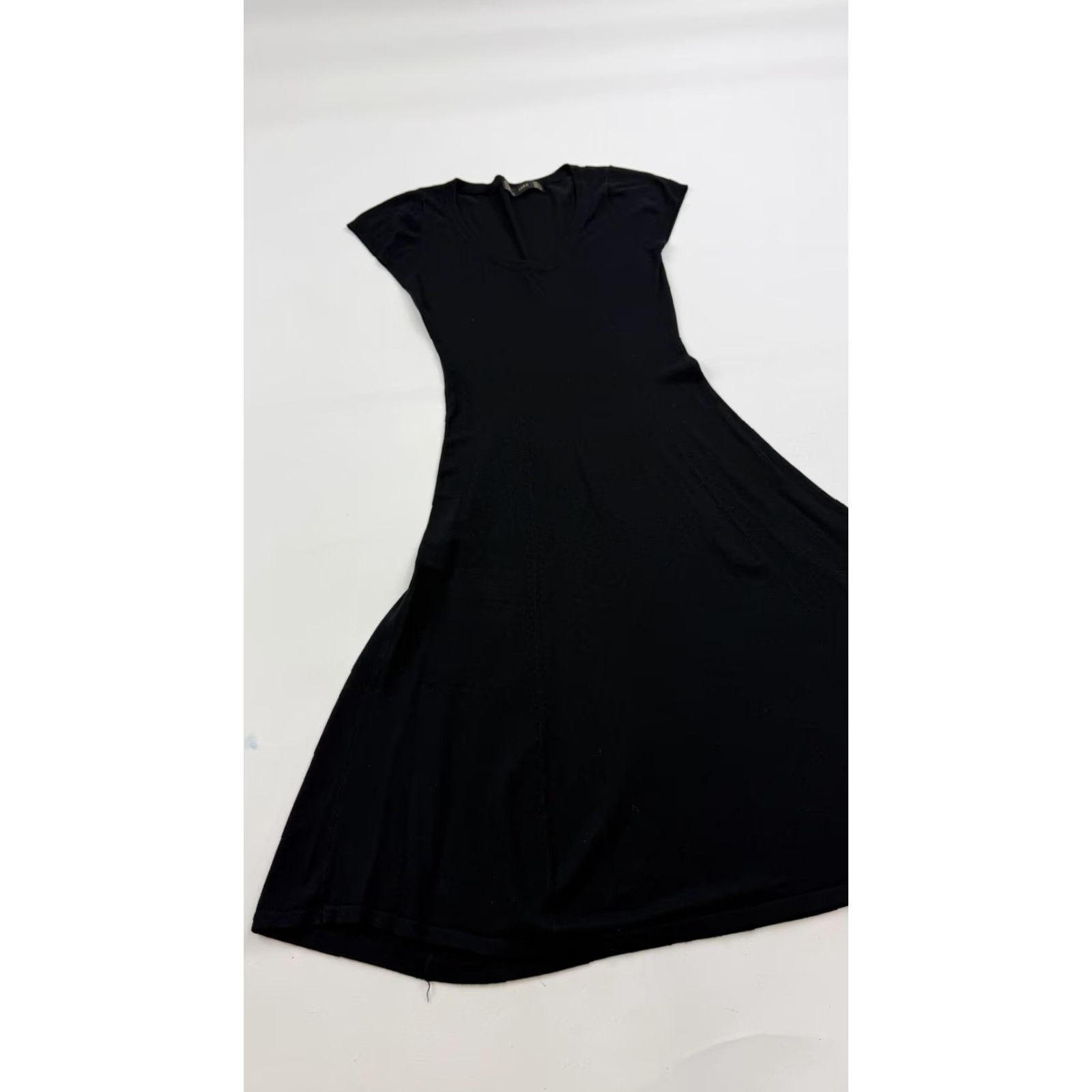 Zara Zara Dress Womens Small Black Knit A-Line Fit & Flare Short Sleeve Scoop Neck Dress Size 28" / US 6 / IT 42 - 2 Thumbnail