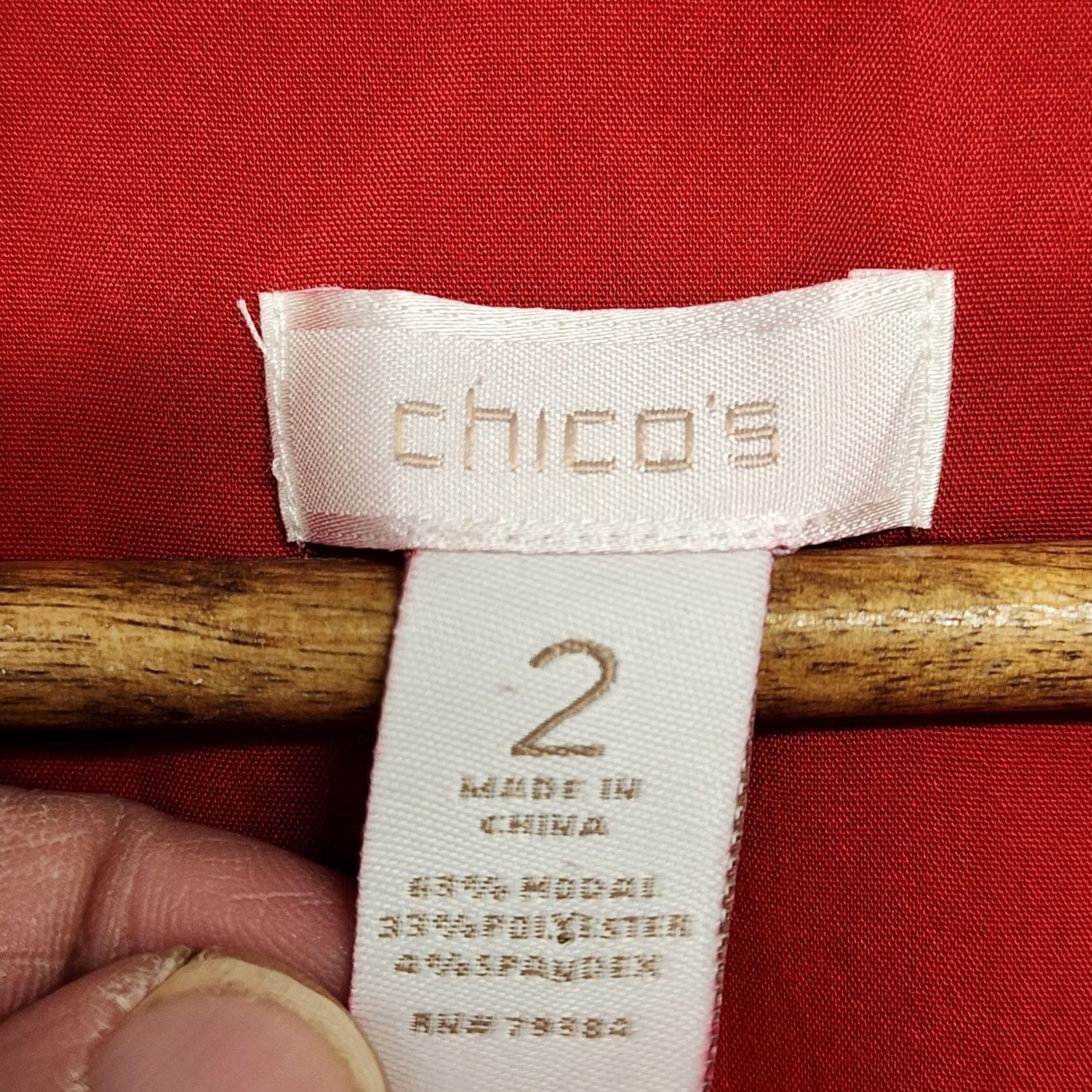 Vintage Chicos Top Womens Large Red Long Sleeve Button-Up Office Career Shirt, Button Size L / US 10 / IT 46 - 3 Thumbnail