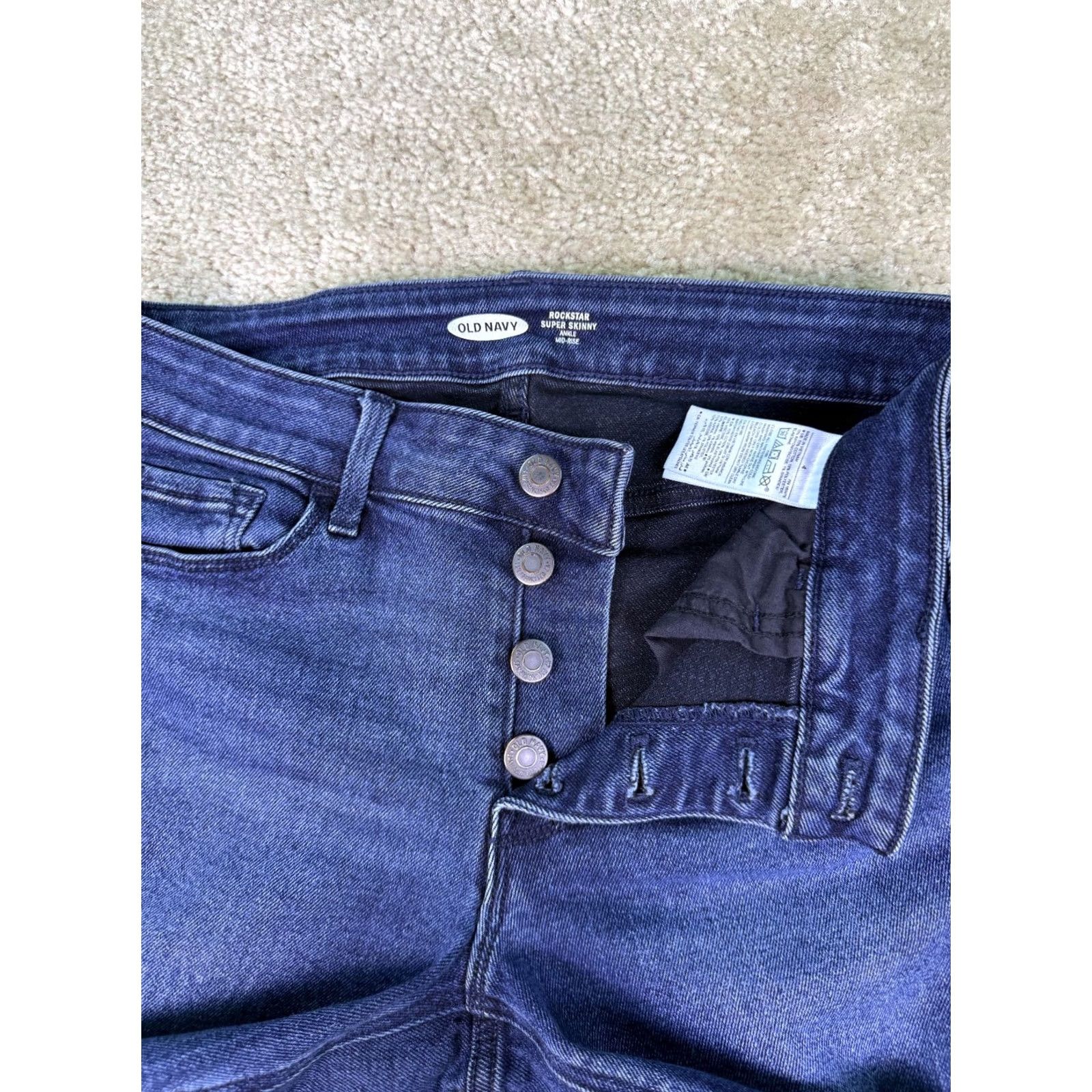 Old Navy Old Navy Rockstar Jeans Ankle Womens Size 4 Blue Distressed Button Fly Raw Hem C925 Size ONE SIZE - 3 Thumbnail
