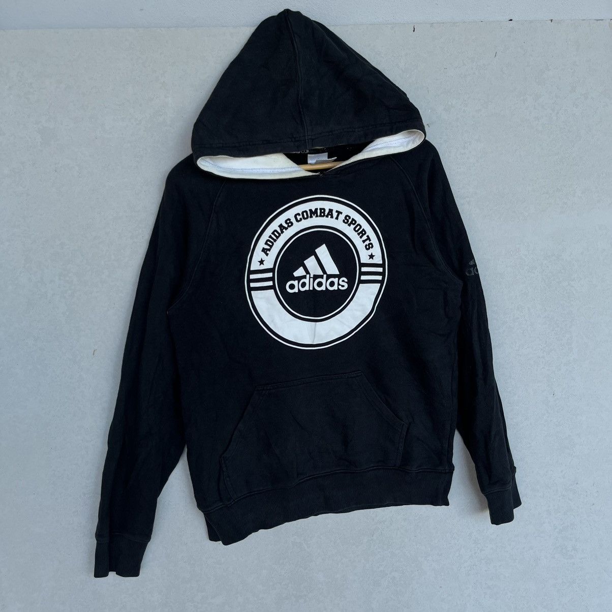 Other Vintage Adidas Black Combat Sports Hoodie Size L Size US L / EU 52-54 / 3 - 3 Thumbnail