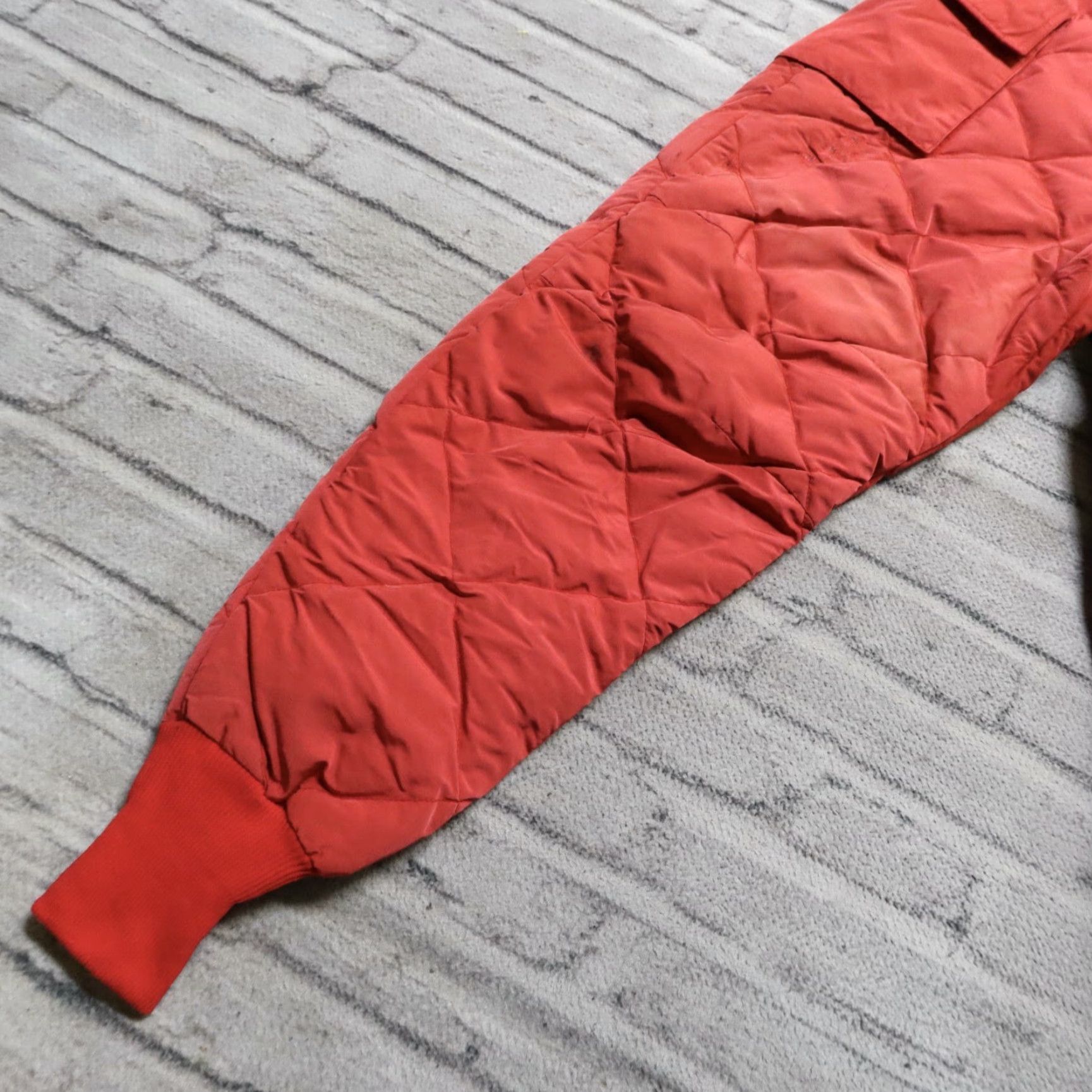 Eddie Bauer VINTAGE Eddie Bauer Pants Quilted Down Kara Koram Made in USA S Red Puffer Mens Size US 29 - 5 Thumbnail