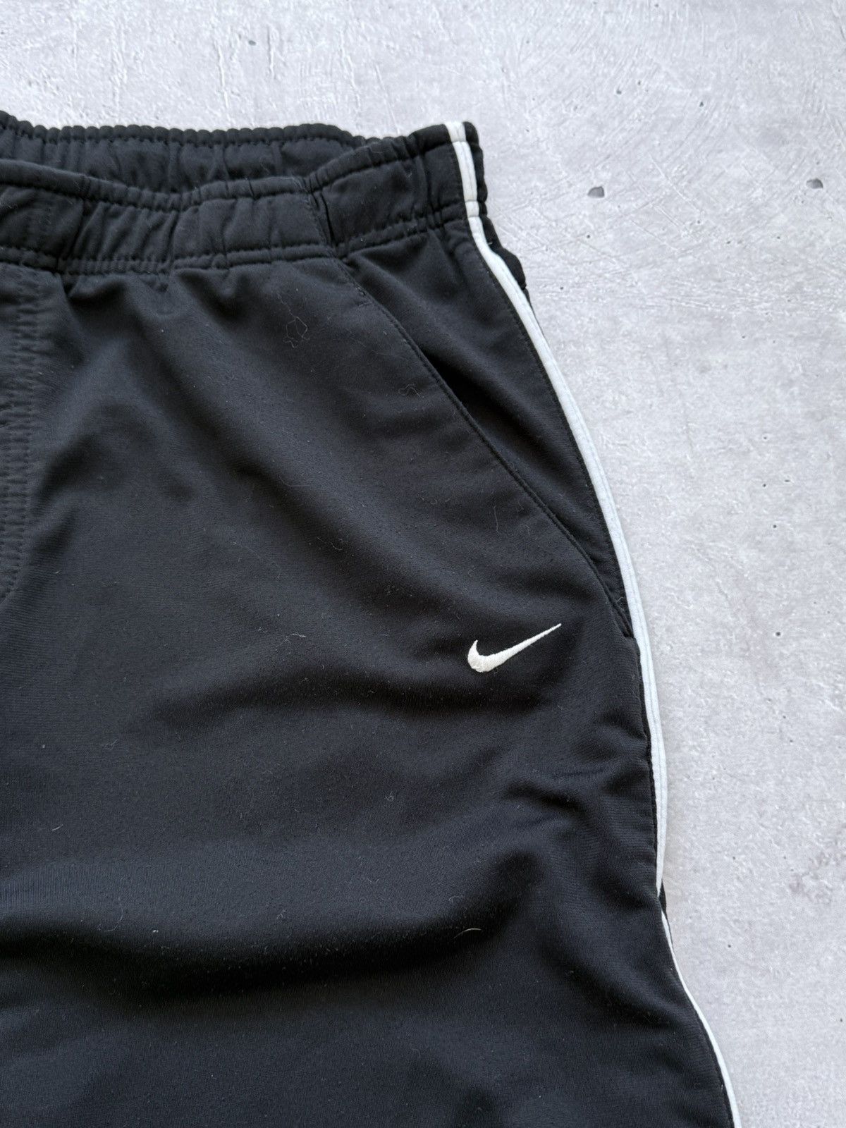 Nike Vintage 00s Nike Baggy Sweatpants Y2K Size US 34 / EU 50 - 5 Thumbnail
