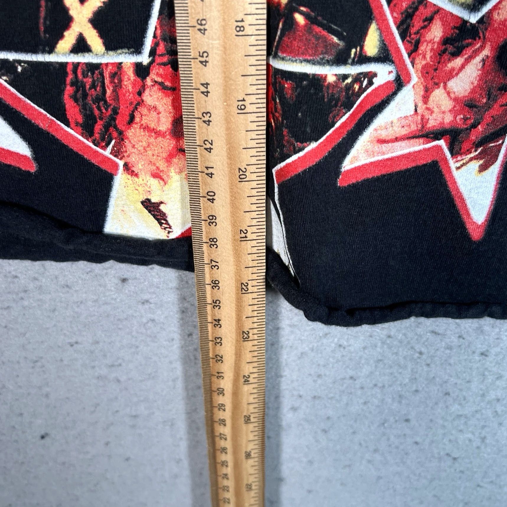 Vintage VINTAGE Trippie Redd Rapper Rap Tee T Shirt Womens Large Black Cropped Shirt Womens Large Black Trippie Redd Cropped Tee Size L / US 10 / IT 46 - 4 Thumbnail