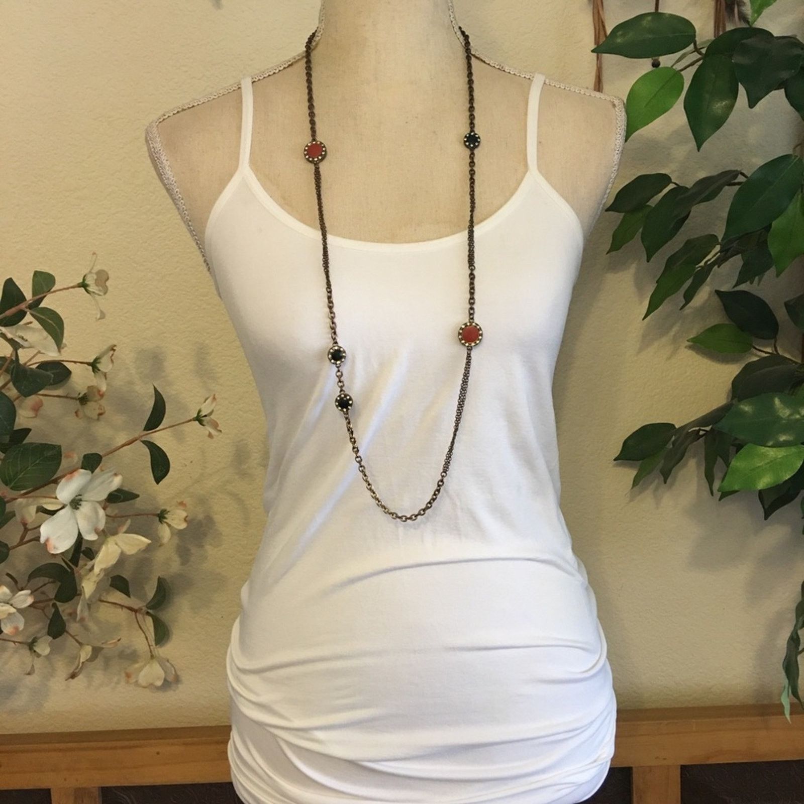 J.Crew J. Crew brass chain stone halo medallion necklace Size ONE SIZE - 3 Thumbnail